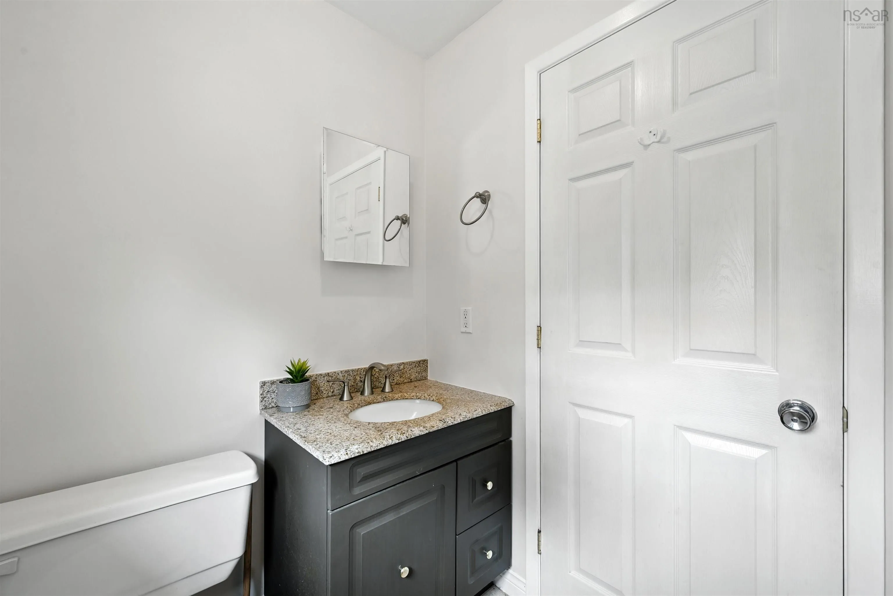 28 Frederick Lane, Mayflower, NS B4G 1C1, 4 Bedrooms Bedrooms, ,2 BathroomsBathrooms,Residential,For Sale,Frederick,202520007