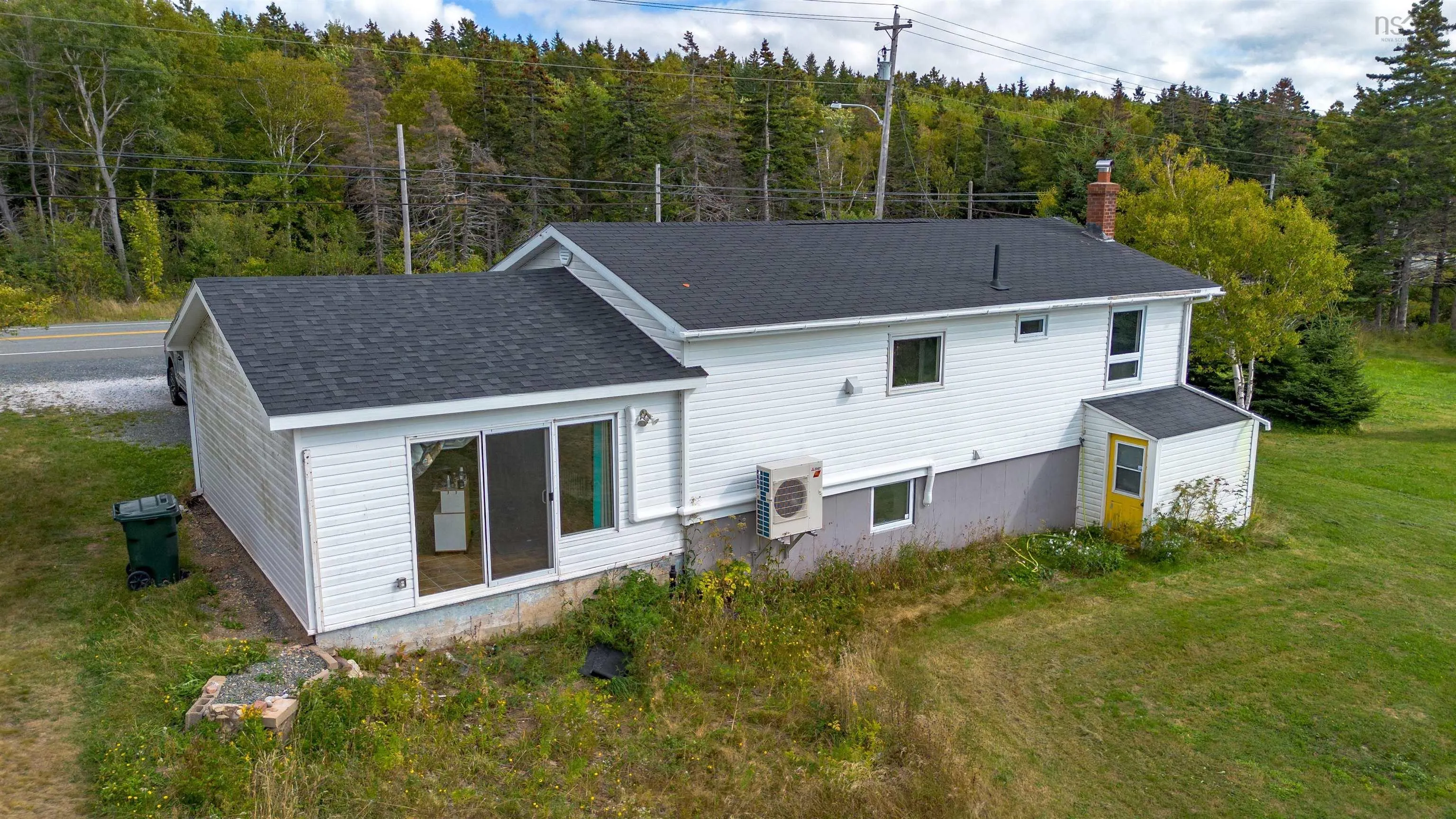 2339 New Waterford Highway, South Bar, NS B1N 3H9, 3 Bedrooms Bedrooms, ,1 BathroomBathrooms,Residential,For Sale,New Waterford,202523279