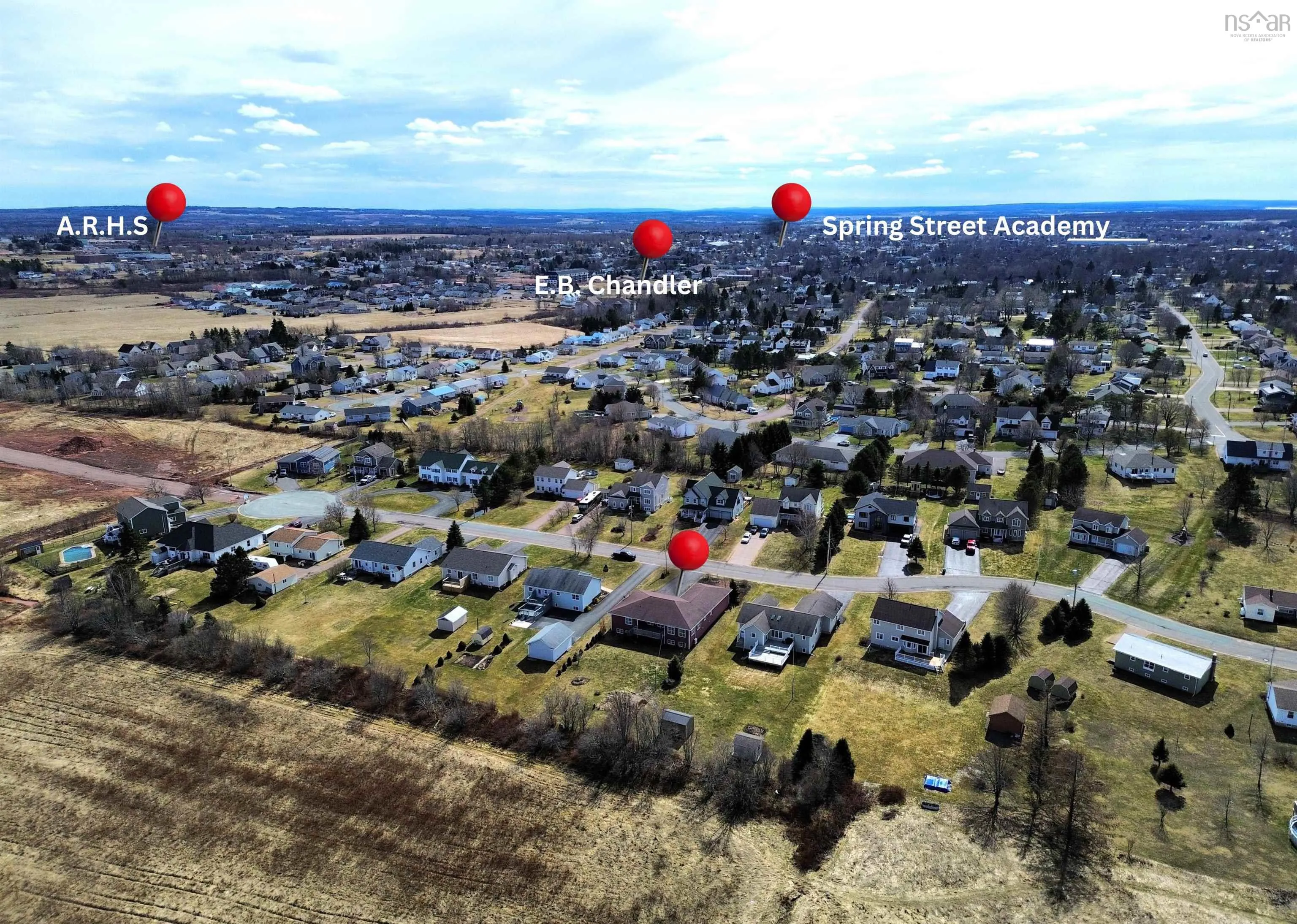 14 Marshview Drive, Amherst Ns B4h 4c1, 3 Bedrooms Bedrooms, ,3 BathroomsBathrooms,Residential,For Sale,Marshview,202502863