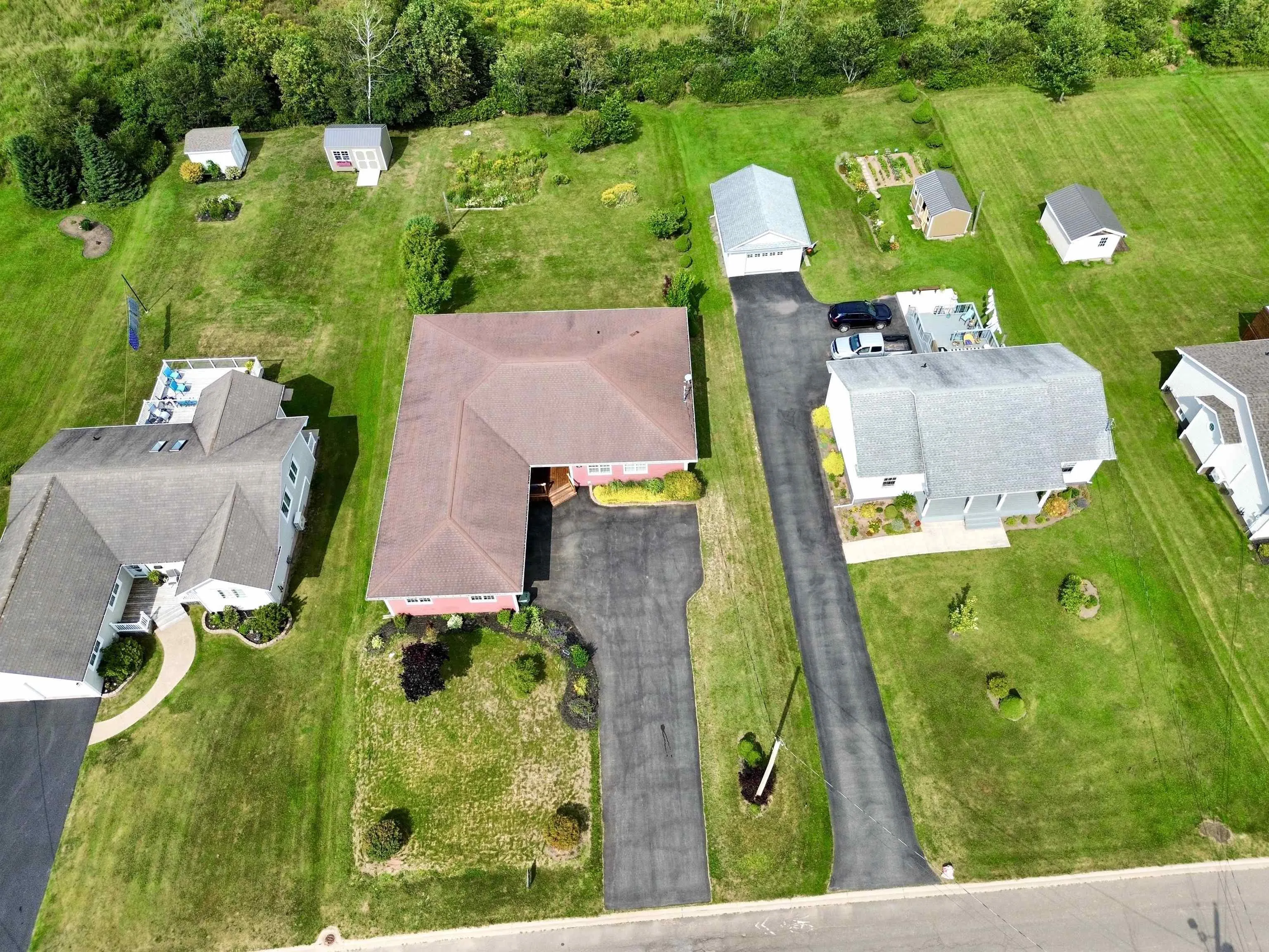 14 Marshview Drive, Amherst Ns B4h 4c1, 3 Bedrooms Bedrooms, ,3 BathroomsBathrooms,Residential,For Sale,Marshview,202502863