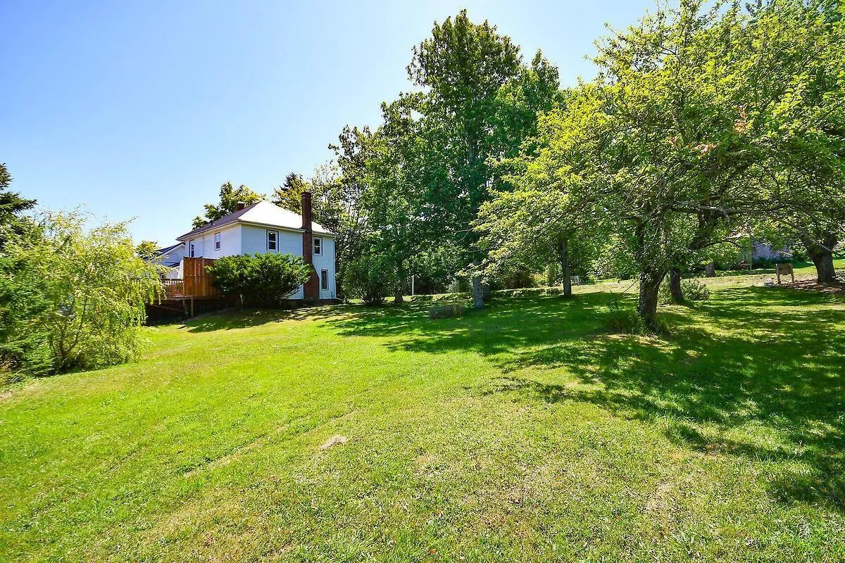 4677 Highway 215, Noel, NS B0N 2C0, 4 Bedrooms Bedrooms, ,2 BathroomsBathrooms,Residential,For Sale,Highway 215,202520033