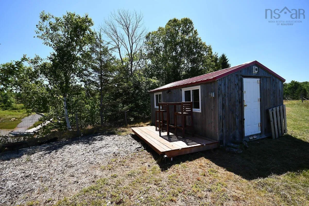 4677 Highway 215, Noel, NS B0N 2C0, 4 Bedrooms Bedrooms, ,2 BathroomsBathrooms,Residential,For Sale,Highway 215,202520033