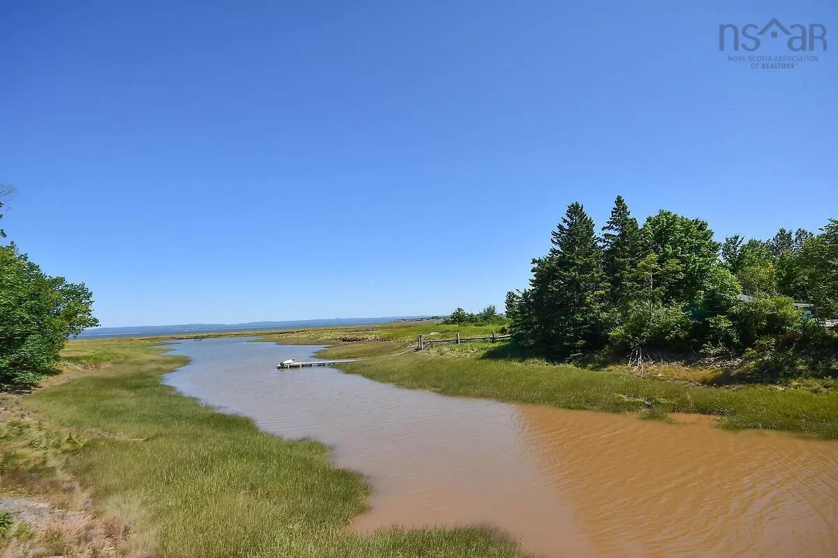 4677 Highway 215, Noel, NS B0N 2C0, 4 Bedrooms Bedrooms, ,2 BathroomsBathrooms,Residential,For Sale,Highway 215,202520033