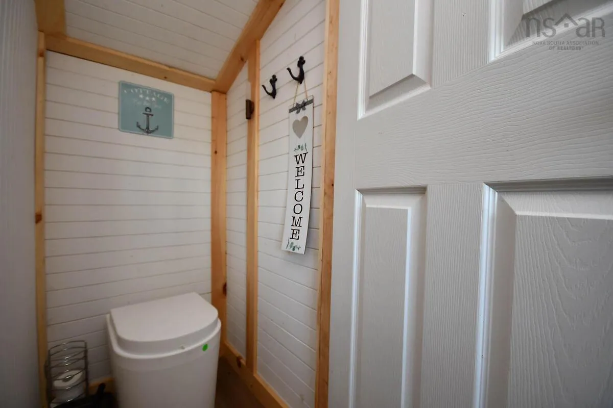 4677 Highway 215, Noel, NS B0N 2C0, 4 Bedrooms Bedrooms, ,2 BathroomsBathrooms,Residential,For Sale,Highway 215,202520033