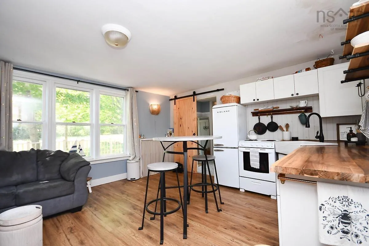 4677 Highway 215, Noel, NS B0N 2C0, 4 Bedrooms Bedrooms, ,2 BathroomsBathrooms,Residential,For Sale,Highway 215,202520033
