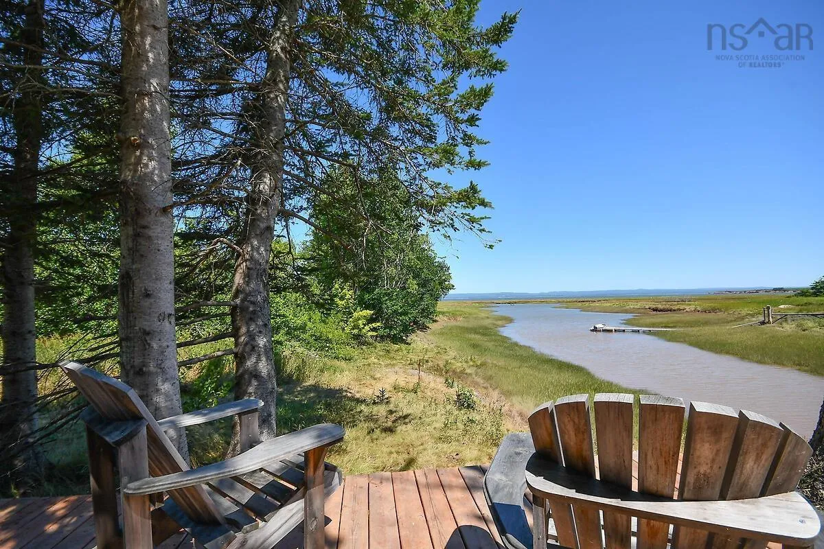 4677 Highway 215, Noel, NS B0N 2C0, 4 Bedrooms Bedrooms, ,2 BathroomsBathrooms,Residential,For Sale,Highway 215,202520033