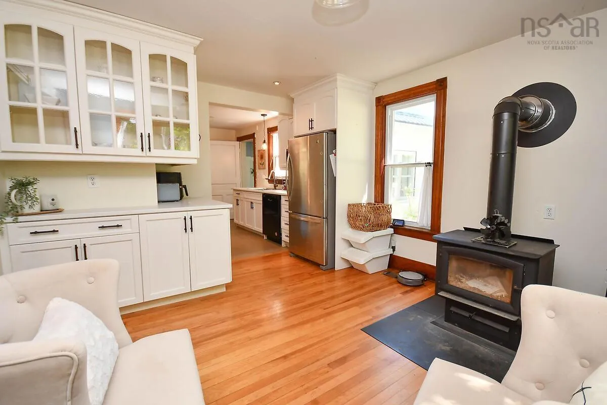 4677 Highway 215, Noel, NS B0N 2C0, 4 Bedrooms Bedrooms, ,2 BathroomsBathrooms,Residential,For Sale,Highway 215,202520033