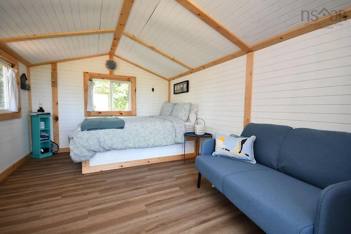 4677 Highway 215, Noel, NS B0N 2C0, 4 Bedrooms Bedrooms, ,2 BathroomsBathrooms,Residential,For Sale,Highway 215,202520033