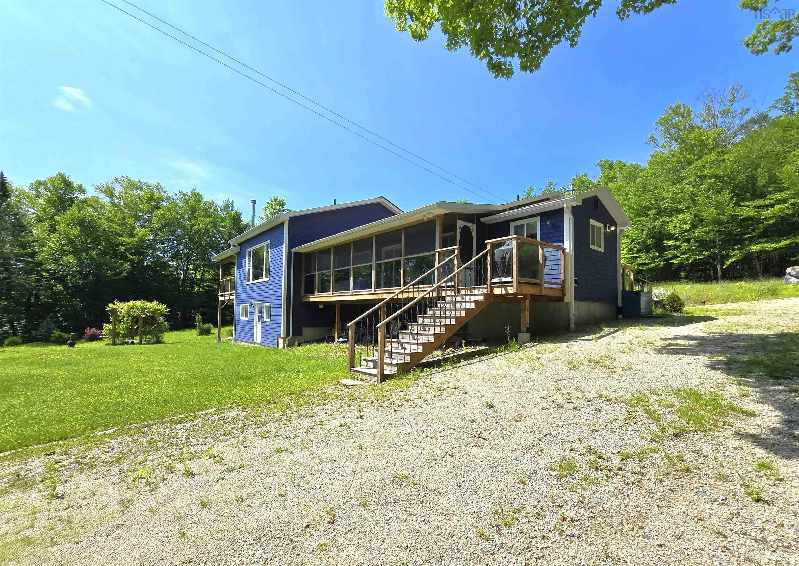 590 Gilberts Lane, Maplewood Ns B0r 1a0, 4 Bedrooms Bedrooms, ,3 BathroomsBathrooms,Residential,For Sale,Gilberts,202502099
