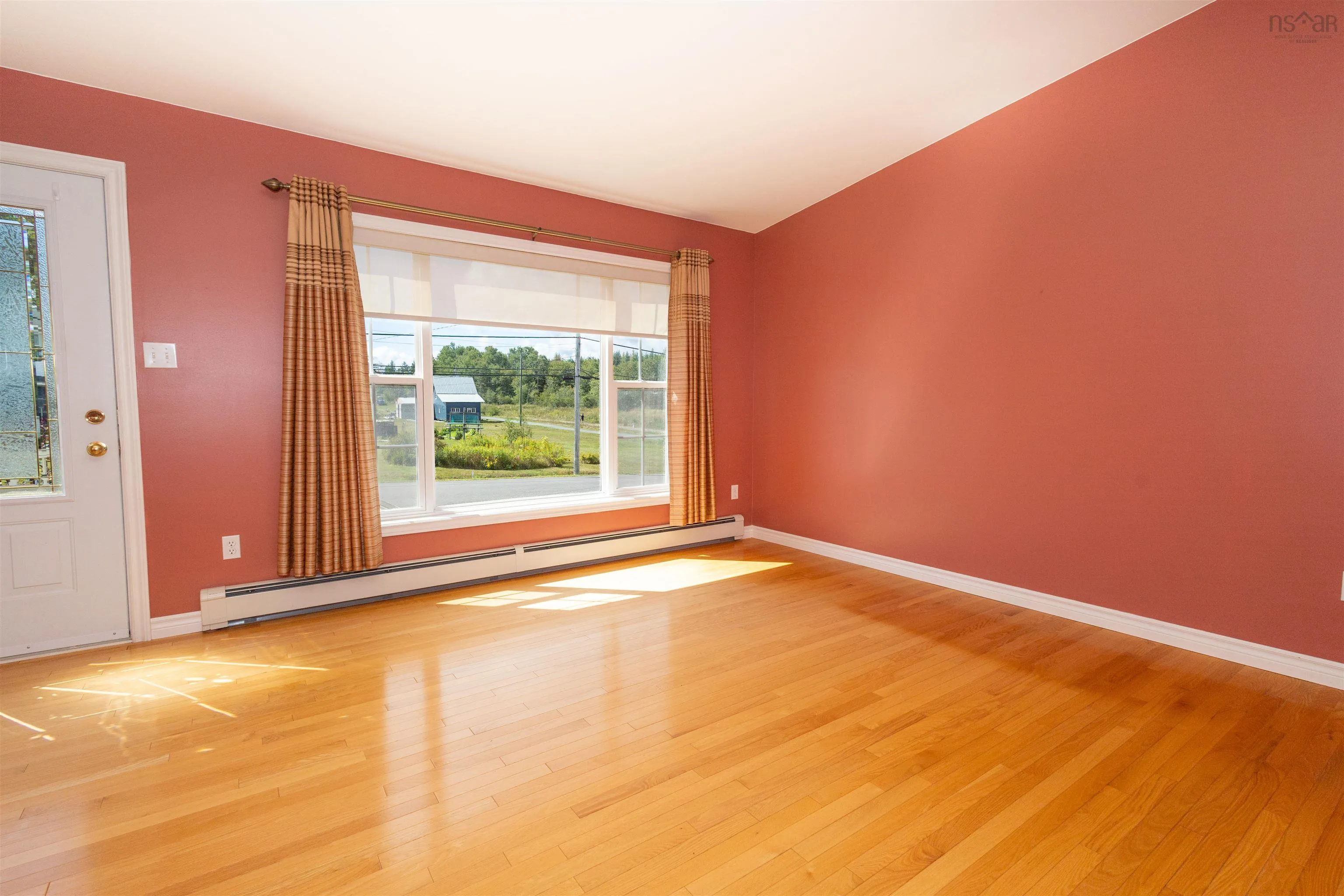 174 Twining Street, Baddeck, NS B0E 1B0, 2 Bedrooms Bedrooms, ,1 BathroomBathrooms,Residential,For Sale,Twining,202522034