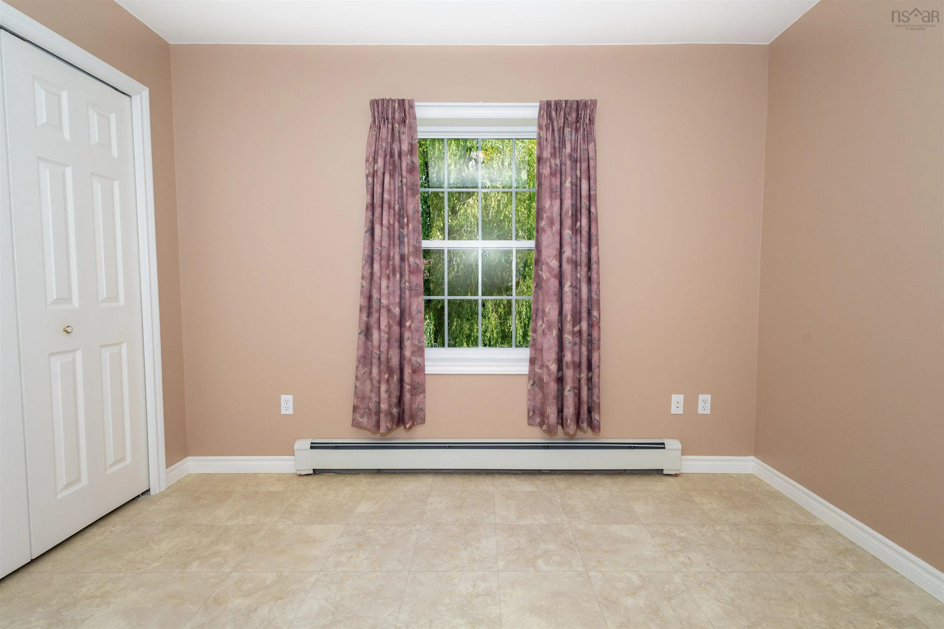 174 Twining Street, Baddeck, NS B0E 1B0, 2 Bedrooms Bedrooms, ,1 BathroomBathrooms,Residential,For Sale,Twining,202522034
