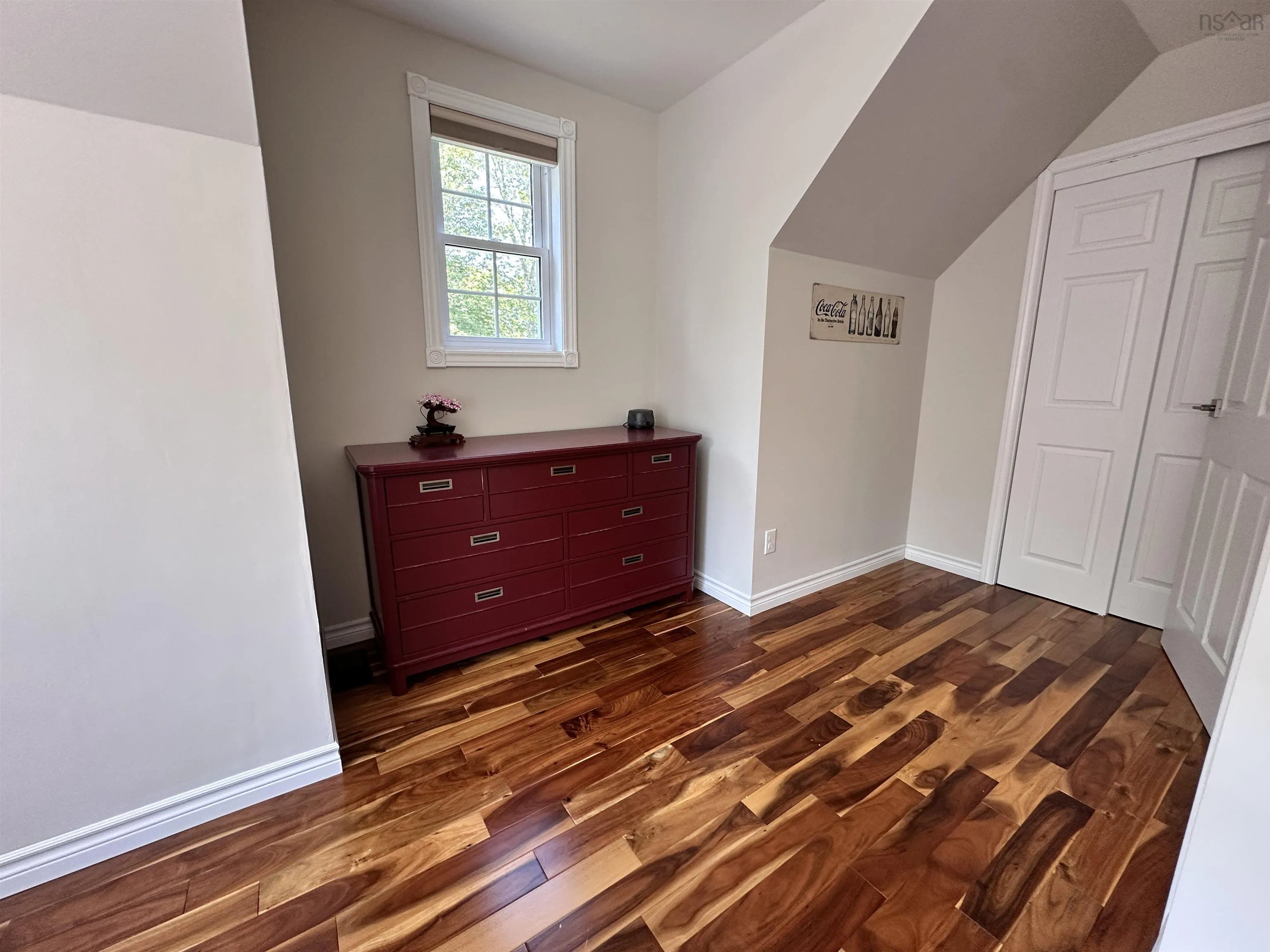 86 Wharf Rock Road, Mersey Point, NS B0T 1K0, 4 Bedrooms Bedrooms, ,3 BathroomsBathrooms,Residential,For Sale,Wharf Rock,202519425