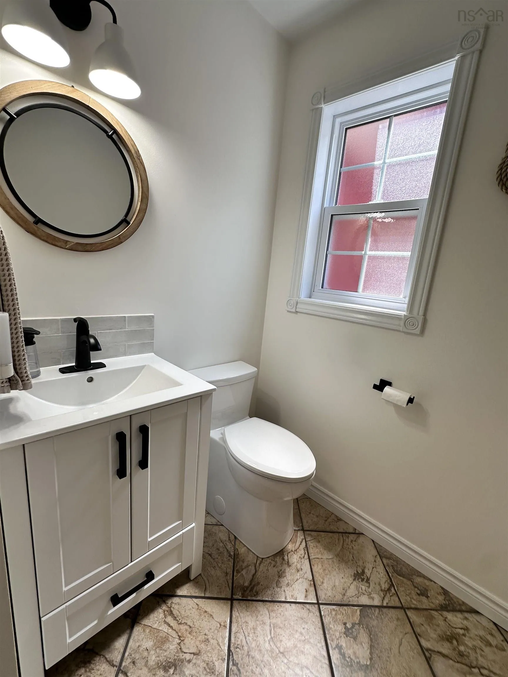 86 Wharf Rock Road, Mersey Point, NS B0T 1K0, 4 Bedrooms Bedrooms, ,3 BathroomsBathrooms,Residential,For Sale,Wharf Rock,202519425