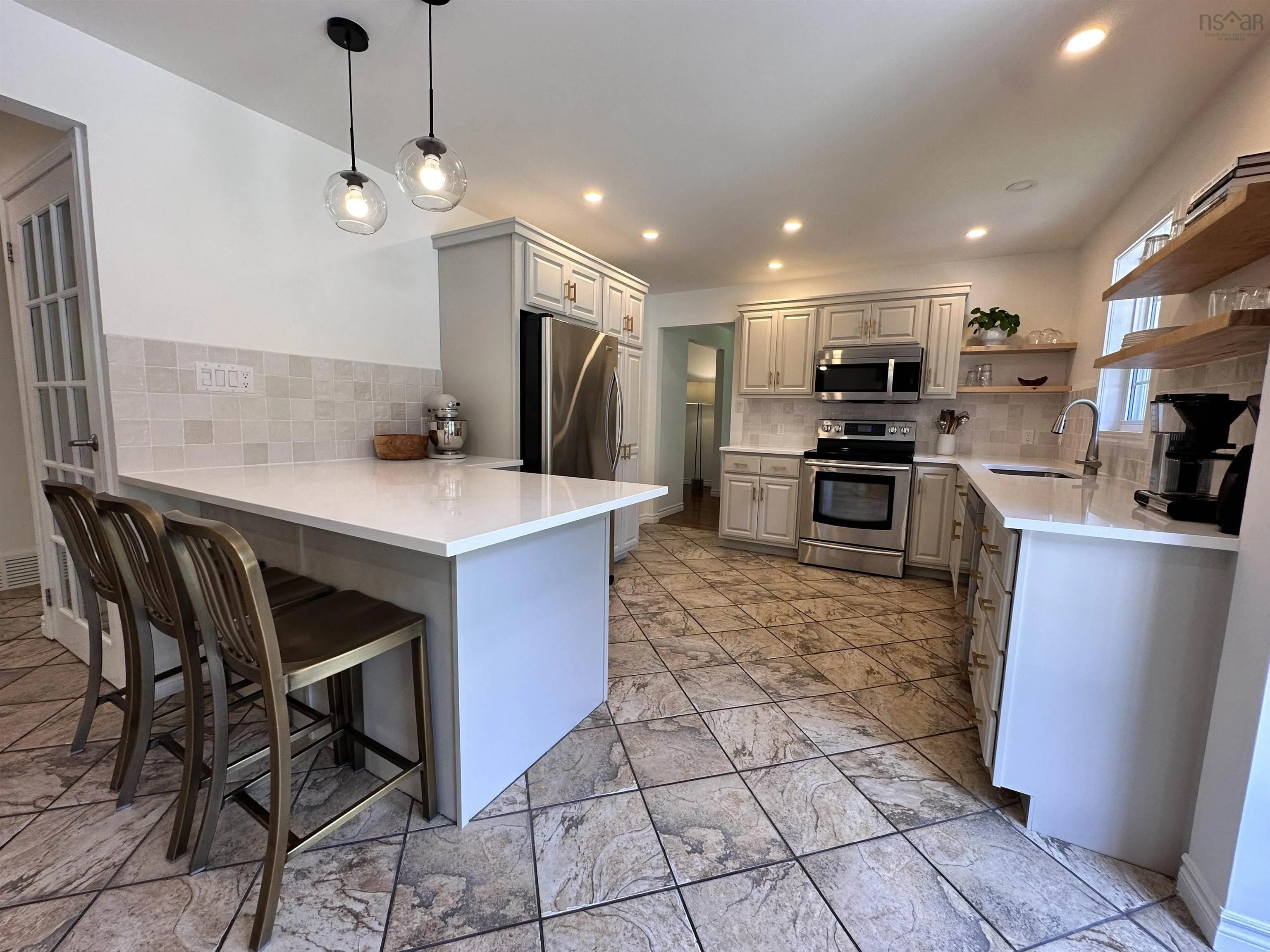 86 Wharf Rock Road, Mersey Point, NS B0T 1K0, 4 Bedrooms Bedrooms, ,3 BathroomsBathrooms,Residential,For Sale,Wharf Rock,202519425