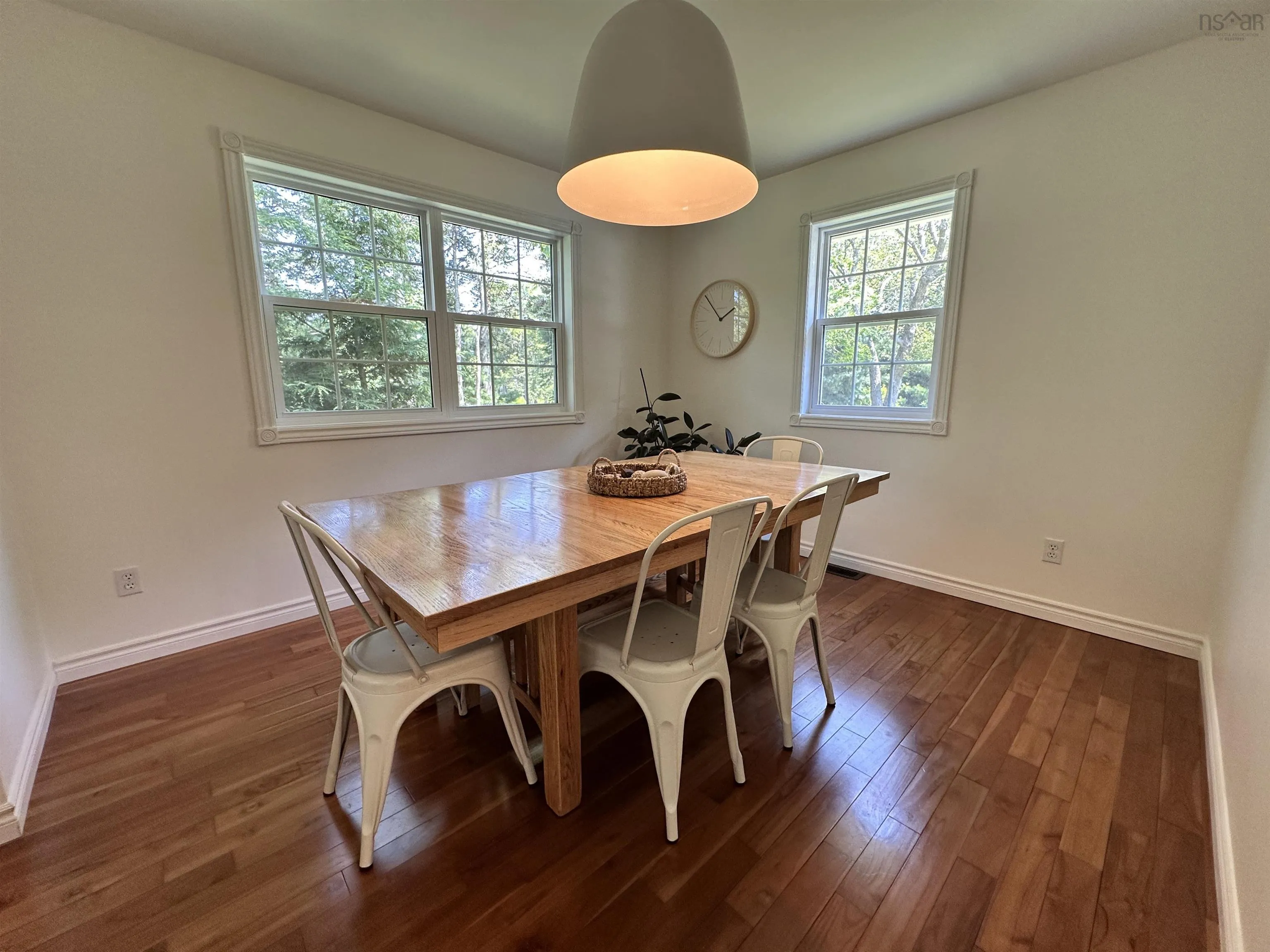 86 Wharf Rock Road, Mersey Point, NS B0T 1K0, 4 Bedrooms Bedrooms, ,3 BathroomsBathrooms,Residential,For Sale,Wharf Rock,202519425