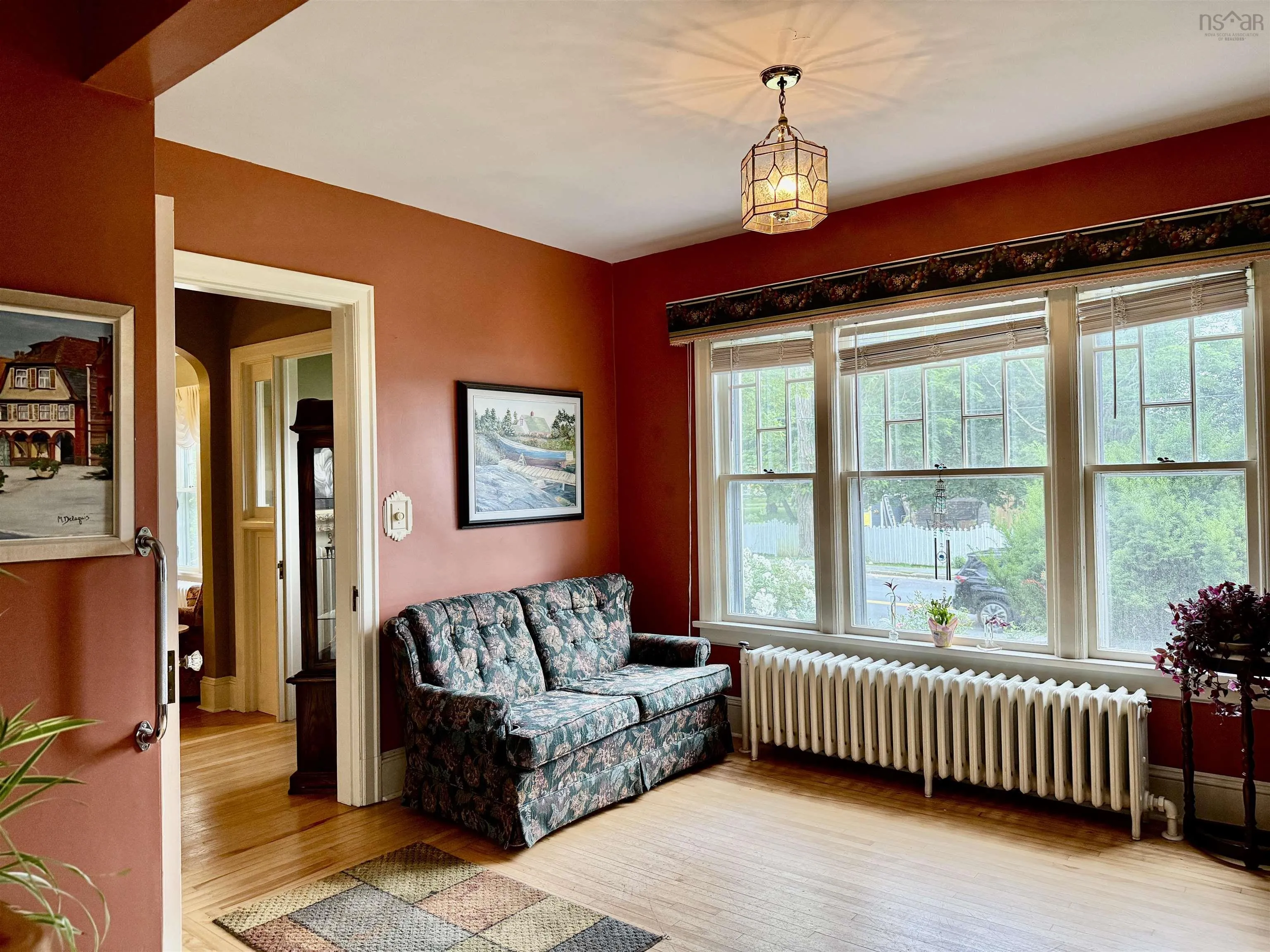 70 Victoria Road, Lunenburg, NS B0J 2C0, 3 Bedrooms Bedrooms, ,2 BathroomsBathrooms,Residential,For Sale,Victoria,202518020