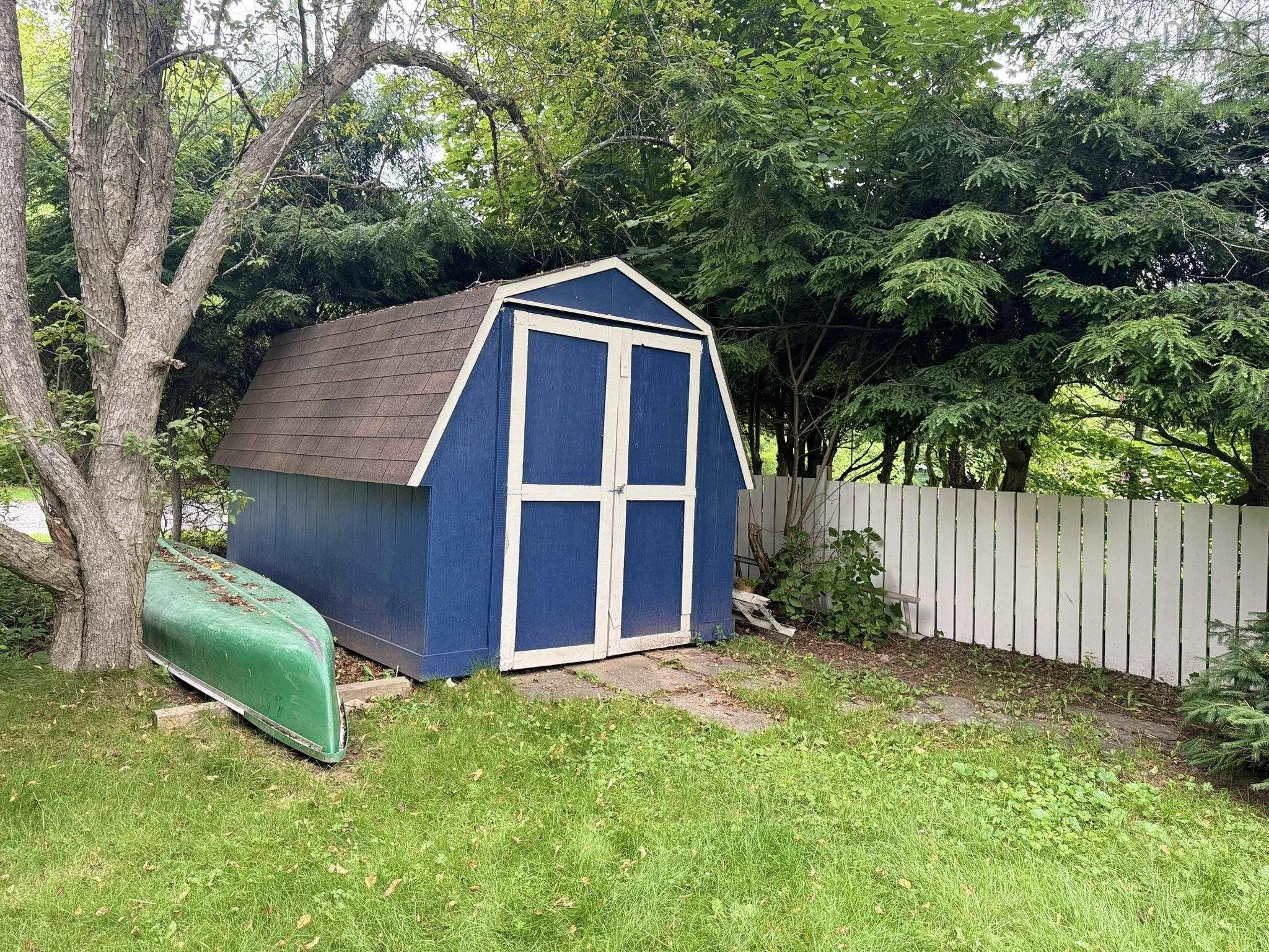 70 Victoria Road, Lunenburg, NS B0J 2C0, 3 Bedrooms Bedrooms, ,2 BathroomsBathrooms,Residential,For Sale,Victoria,202518020