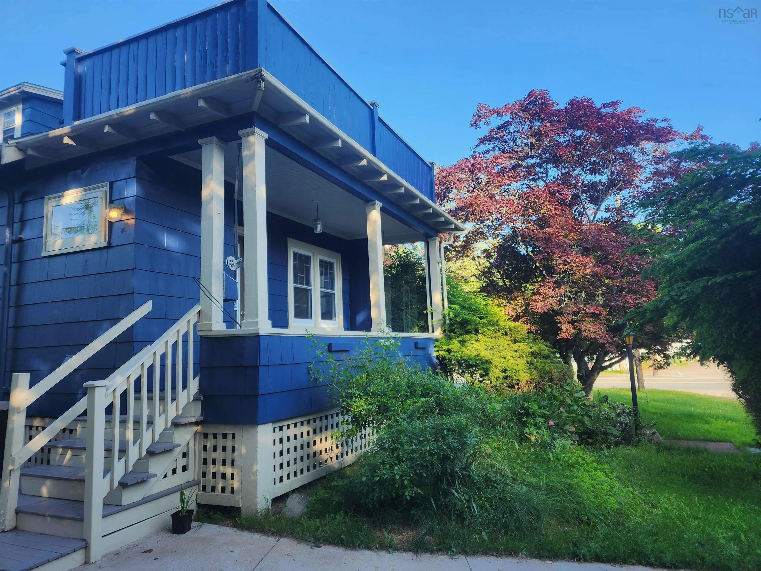 70 Victoria Road, Lunenburg, NS B0J 2C0, 3 Bedrooms Bedrooms, ,2 BathroomsBathrooms,Residential,For Sale,Victoria,202518020