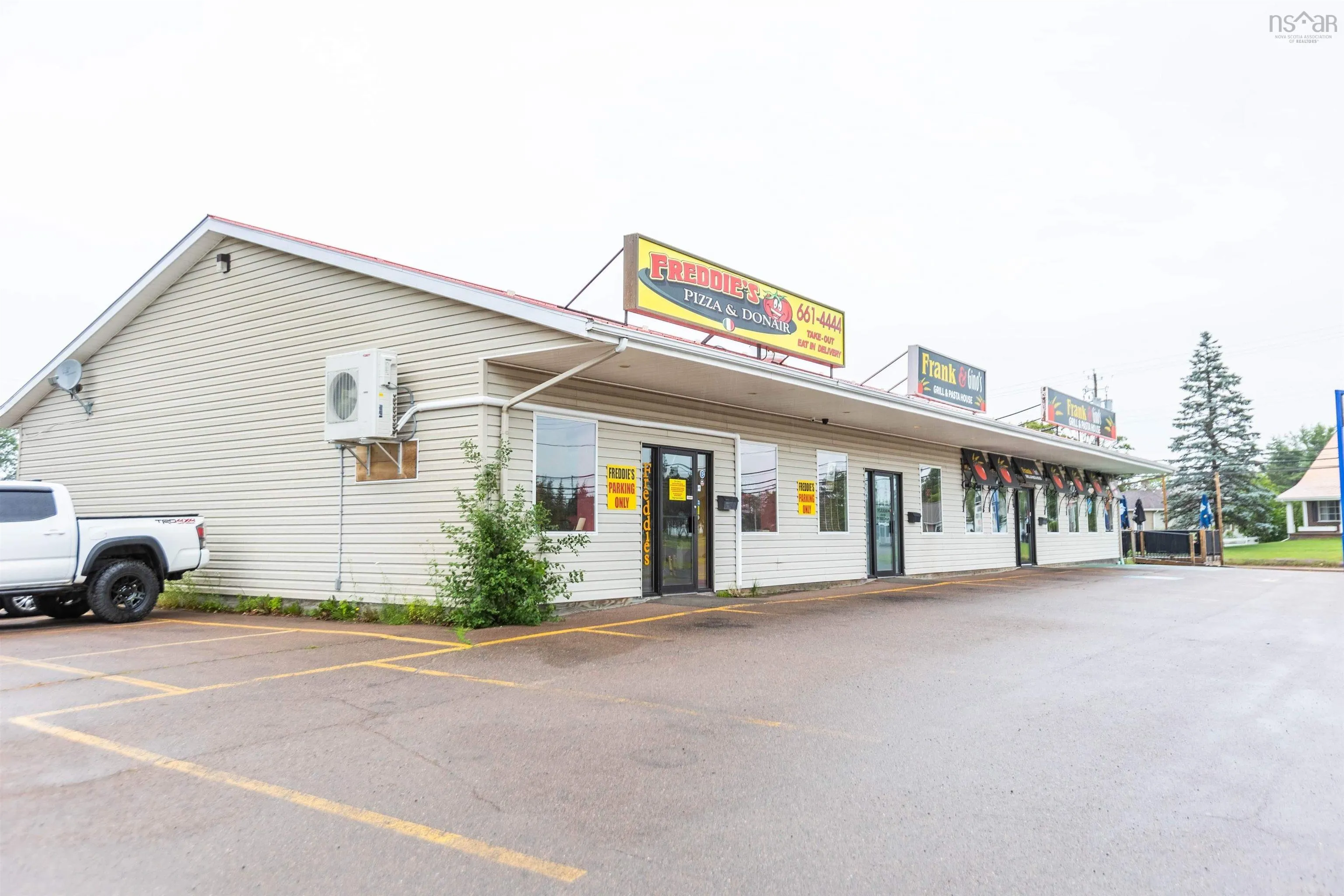 103 South Albion Street, Amherst, NS B4H 2X2, ,Commercial Sale,For Sale,South Albion,202525425