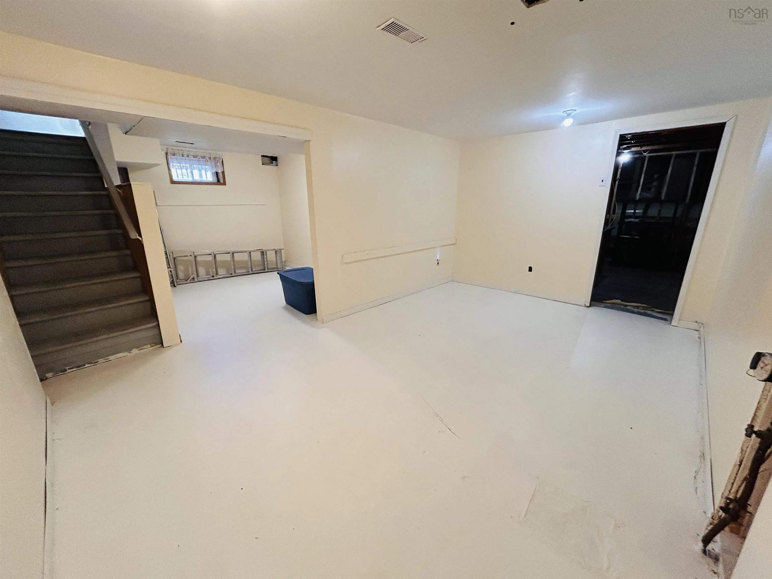 54 Holyrood Drive, Sydney, NS B1S 1Y2, 3 Bedrooms Bedrooms, ,1 BathroomBathrooms,Residential,For Sale,Holyrood,202523668