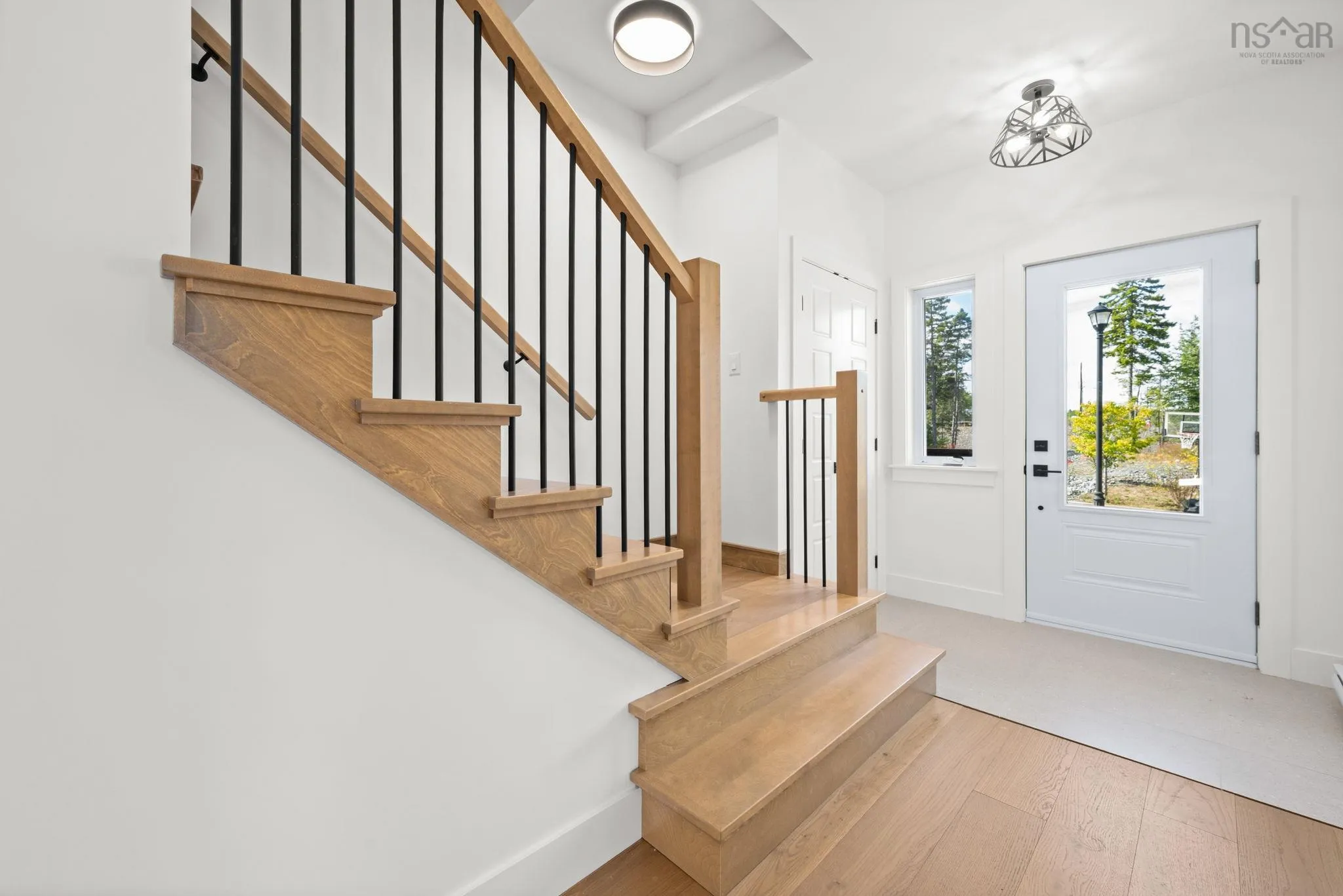 170 Olive Avenue, Bedford, NS B4B 0L2, 4 Bedrooms Bedrooms, ,4 BathroomsBathrooms,Residential,For Sale,Olive,202516870