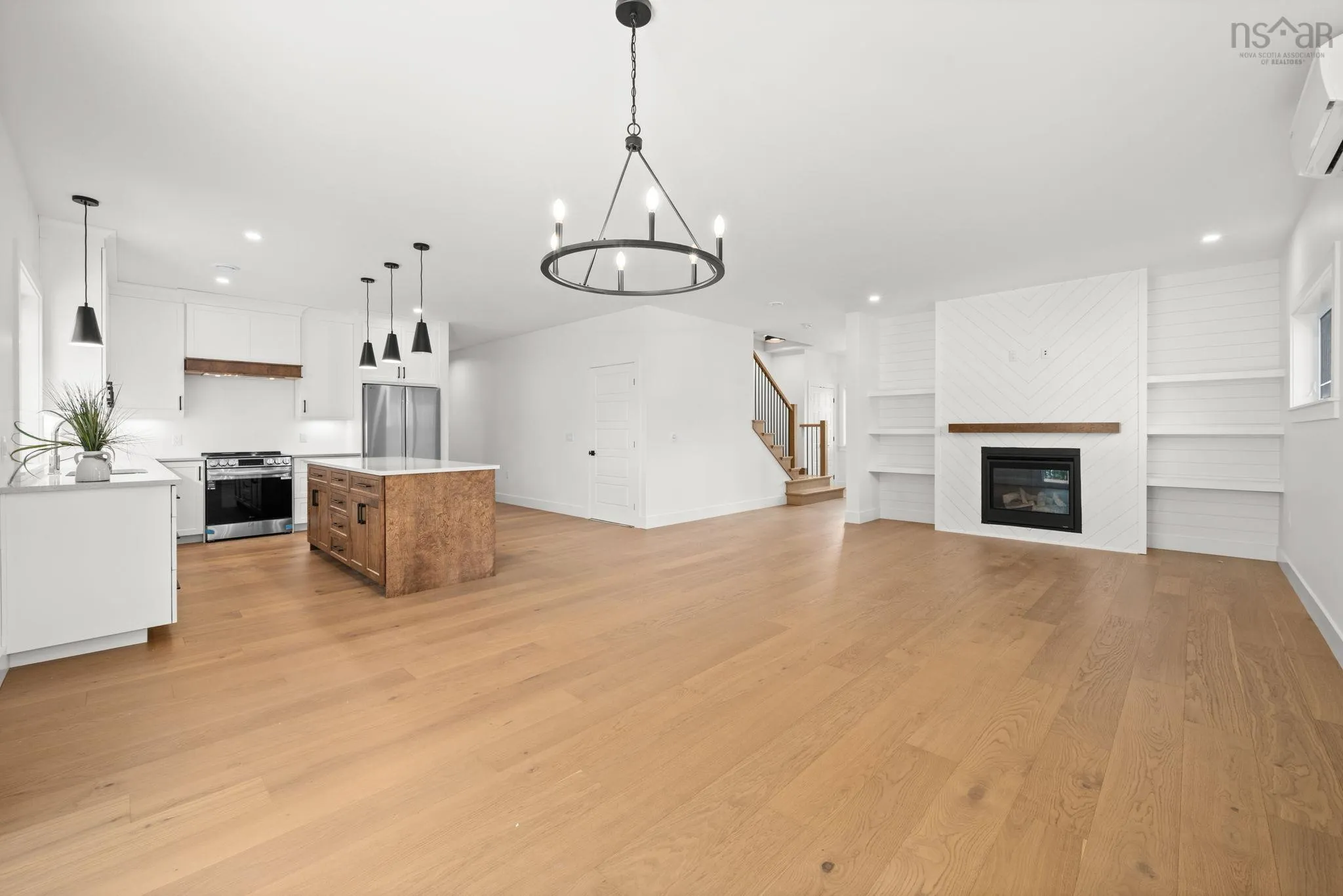 170 Olive Avenue, Bedford, NS B4B 0L2, 4 Bedrooms Bedrooms, ,4 BathroomsBathrooms,Residential,For Sale,Olive,202516870
