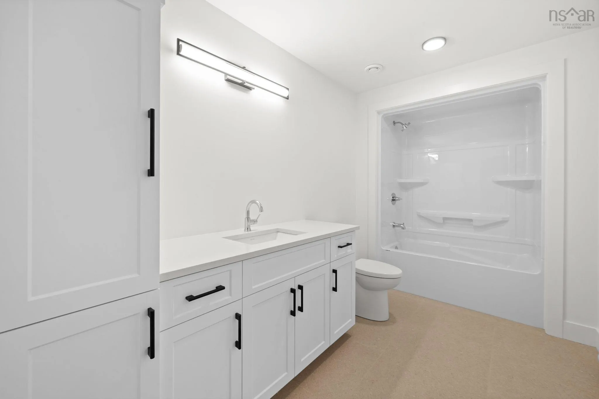 170 Olive Avenue, Bedford, NS B4B 0L2, 4 Bedrooms Bedrooms, ,4 BathroomsBathrooms,Residential,For Sale,Olive,202516870