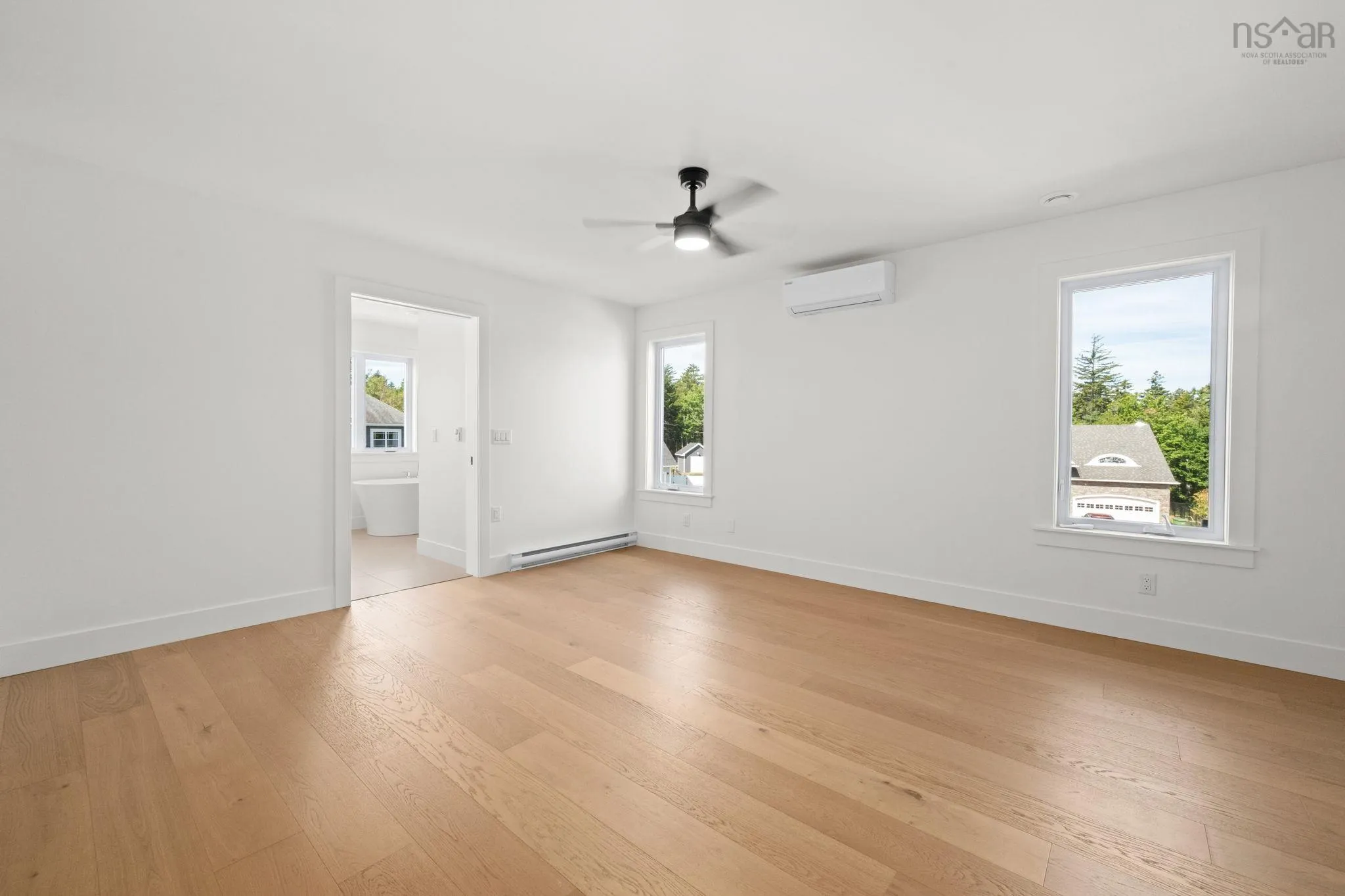 170 Olive Avenue, Bedford, NS B4B 0L2, 4 Bedrooms Bedrooms, ,4 BathroomsBathrooms,Residential,For Sale,Olive,202516870