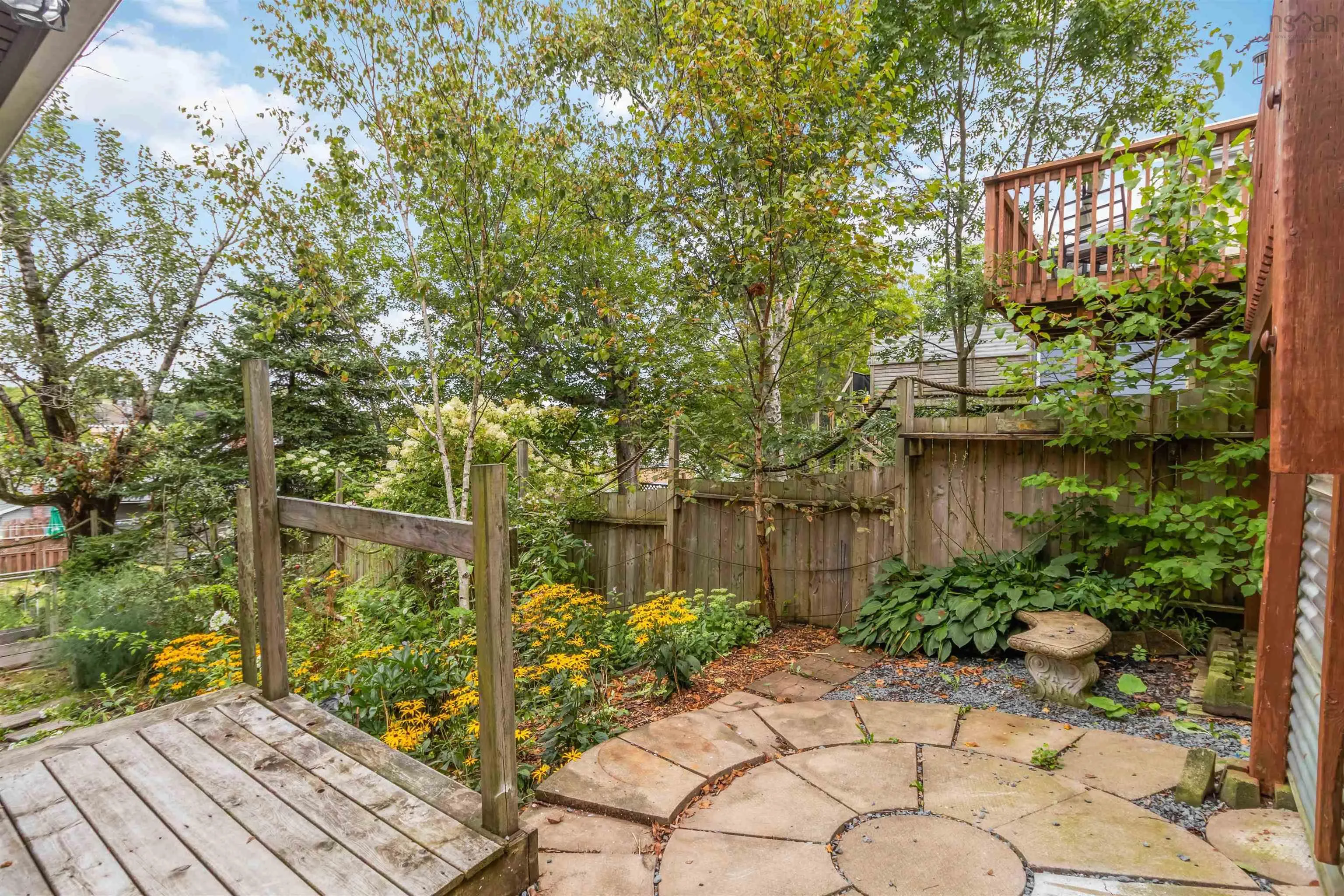 22 Rodney Road, Dartmouth, NS B2Y 3V5, 3 Bedrooms Bedrooms, ,1 BathroomBathrooms,Residential,For Sale,Rodney,202521841