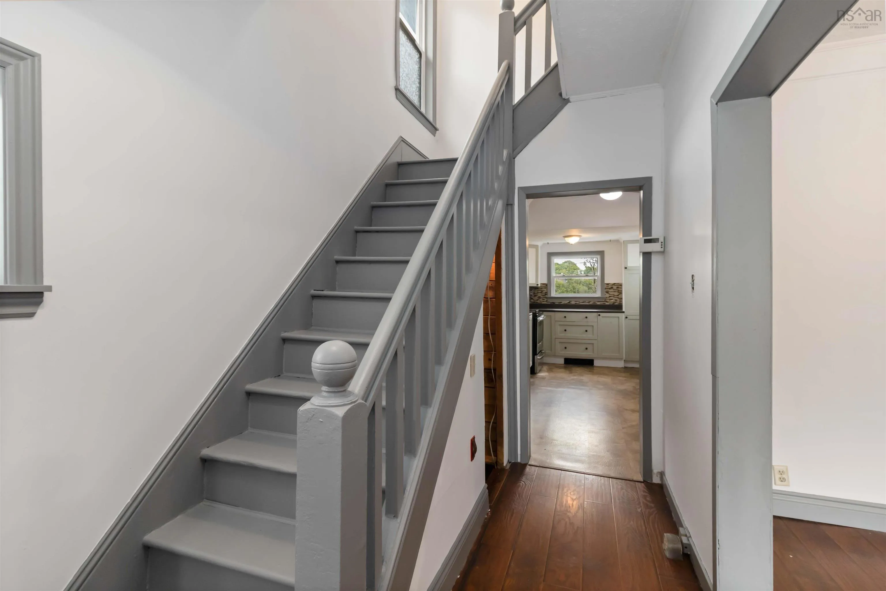 22 Rodney Road, Dartmouth, NS B2Y 3V5, 3 Bedrooms Bedrooms, ,1 BathroomBathrooms,Residential,For Sale,Rodney,202521841