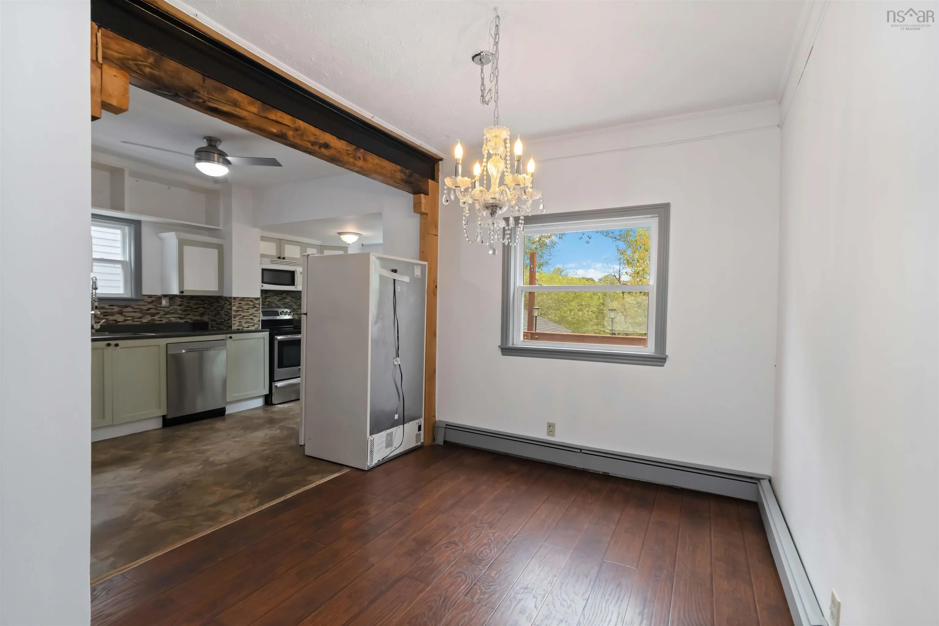 22 Rodney Road, Dartmouth, NS B2Y 3V5, 3 Bedrooms Bedrooms, ,1 BathroomBathrooms,Residential,For Sale,Rodney,202521841
