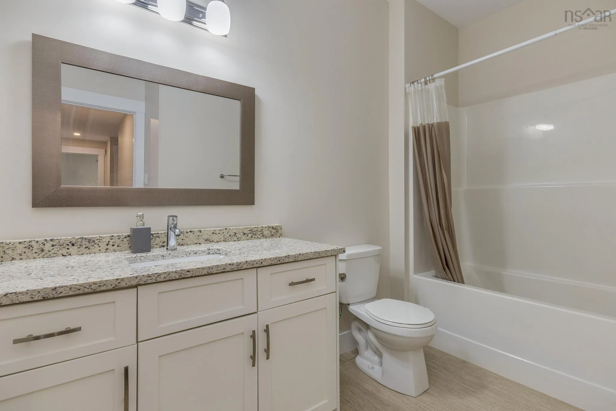 296 Transom Drive, Halifax, NS B3M 4V4, 5 Bedrooms Bedrooms, ,4 BathroomsBathrooms,Residential,For Sale,Transom,202520064