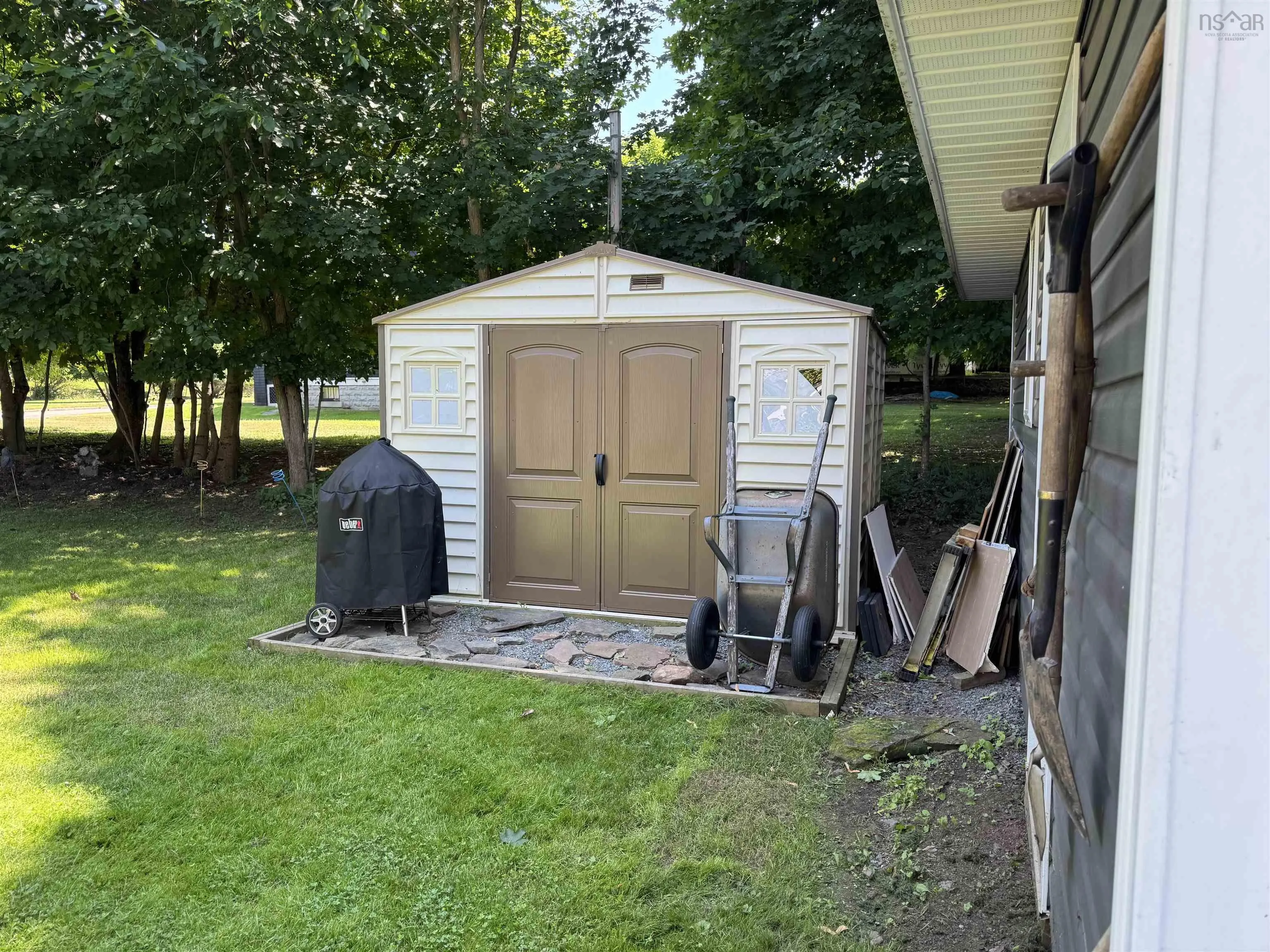 232 Brunswick Street, Truro, NS B2N 2J1, 3 Bedrooms Bedrooms, ,2 BathroomsBathrooms,Residential,For Sale,Brunswick,202517688