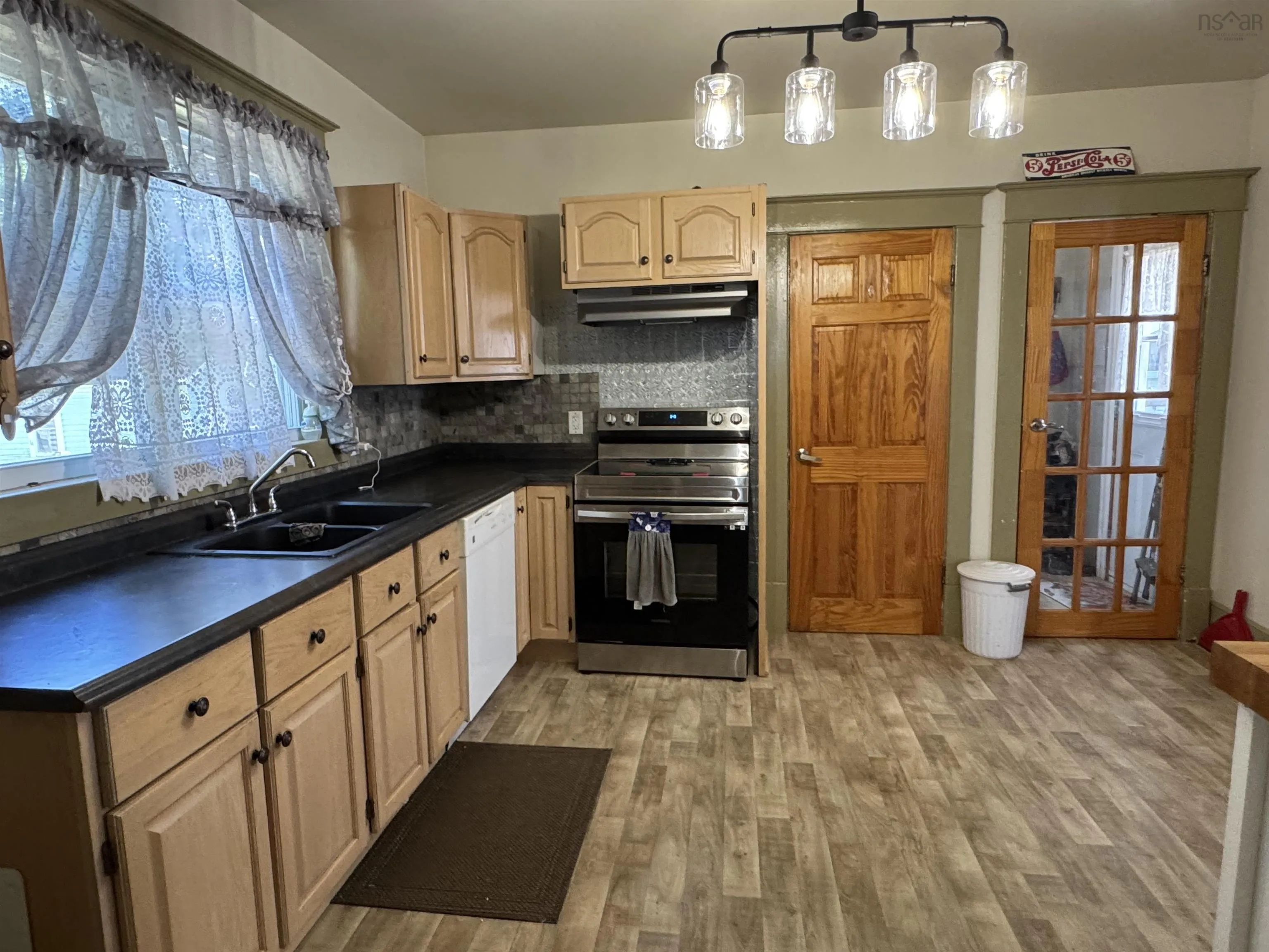 232 Brunswick Street, Truro, NS B2N 2J1, 3 Bedrooms Bedrooms, ,2 BathroomsBathrooms,Residential,For Sale,Brunswick,202517688