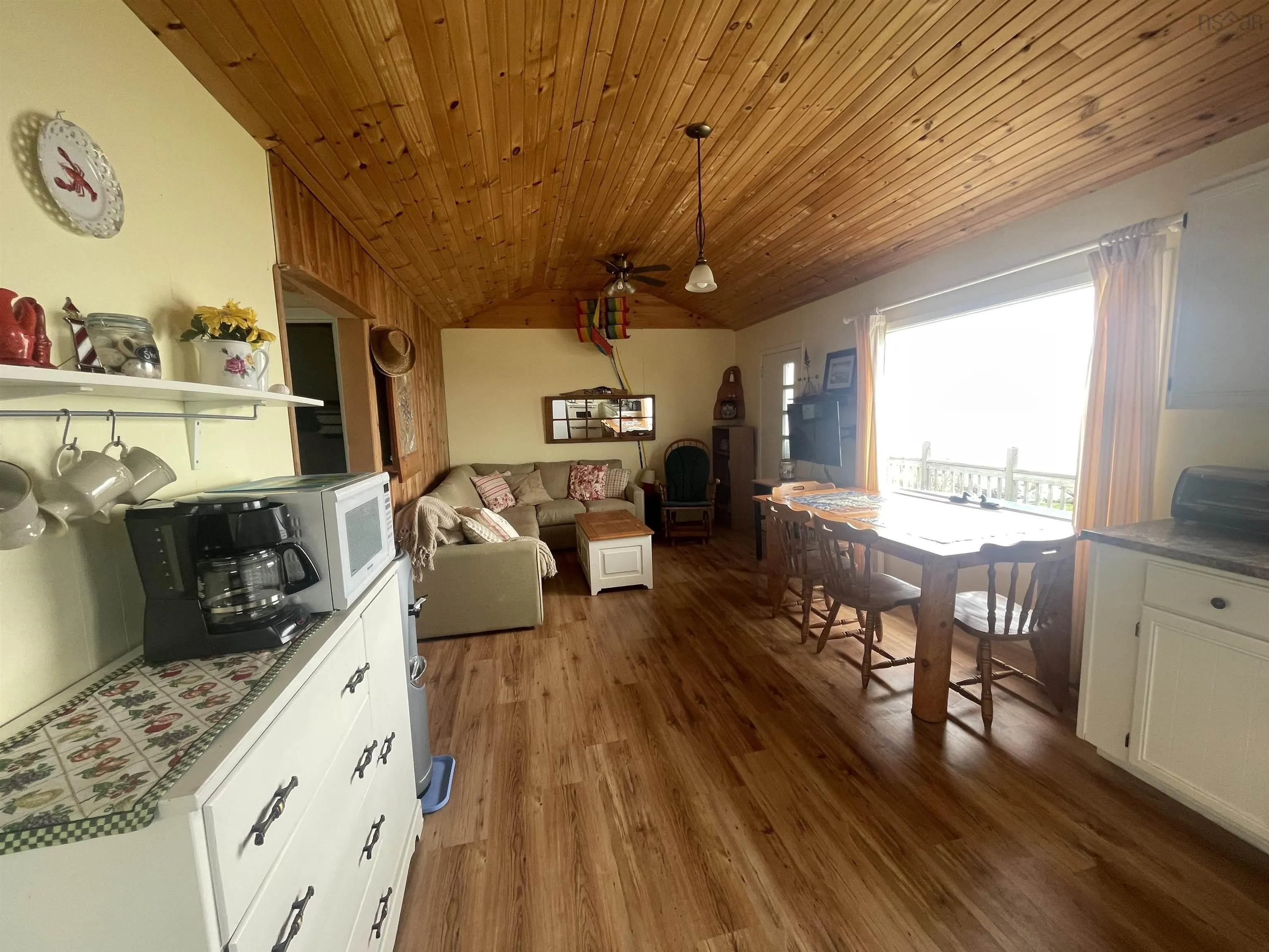 47 Cabin Road, North East Point, NS B0W 2P0, 4 Bedrooms Bedrooms, ,2 BathroomsBathrooms,Residential,For Sale,Cabin,202511409