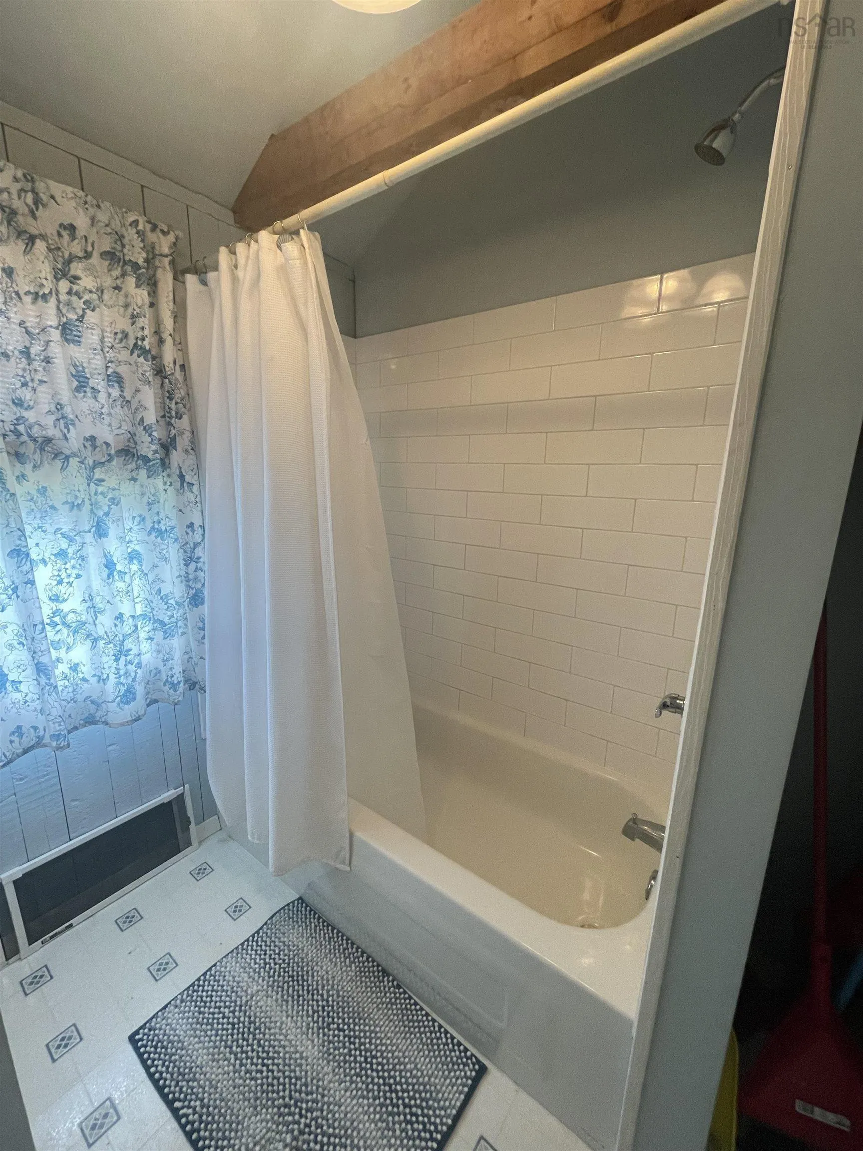 47 Cabin Road, North East Point, NS B0W 2P0, 4 Bedrooms Bedrooms, ,2 BathroomsBathrooms,Residential,For Sale,Cabin,202511409