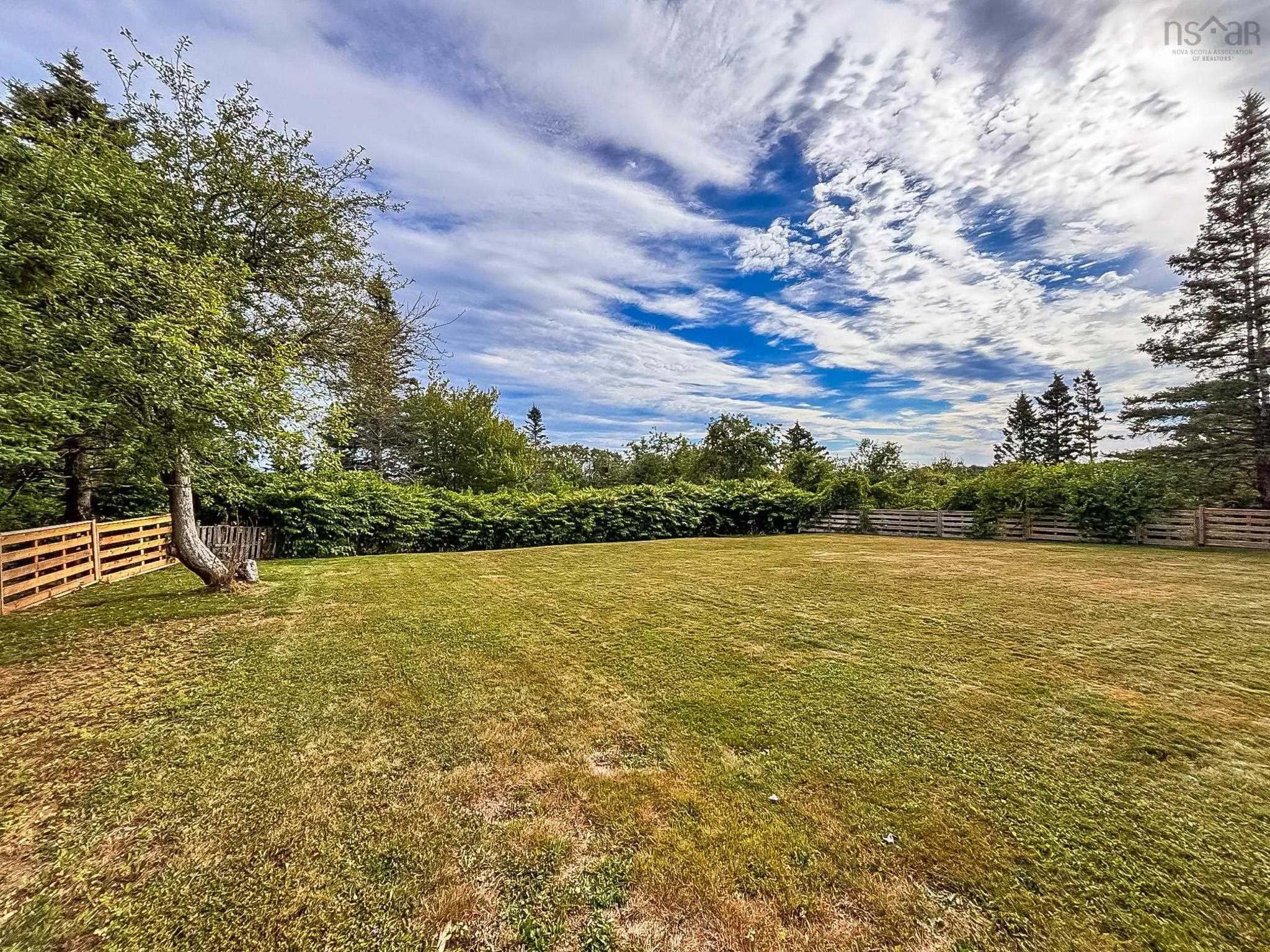 911 Blue Rocks Road, Garden Lots, NS B0J 2C0, 2 Bedrooms Bedrooms, ,1 BathroomBathrooms,Residential,For Sale,Blue Rocks,202521296
