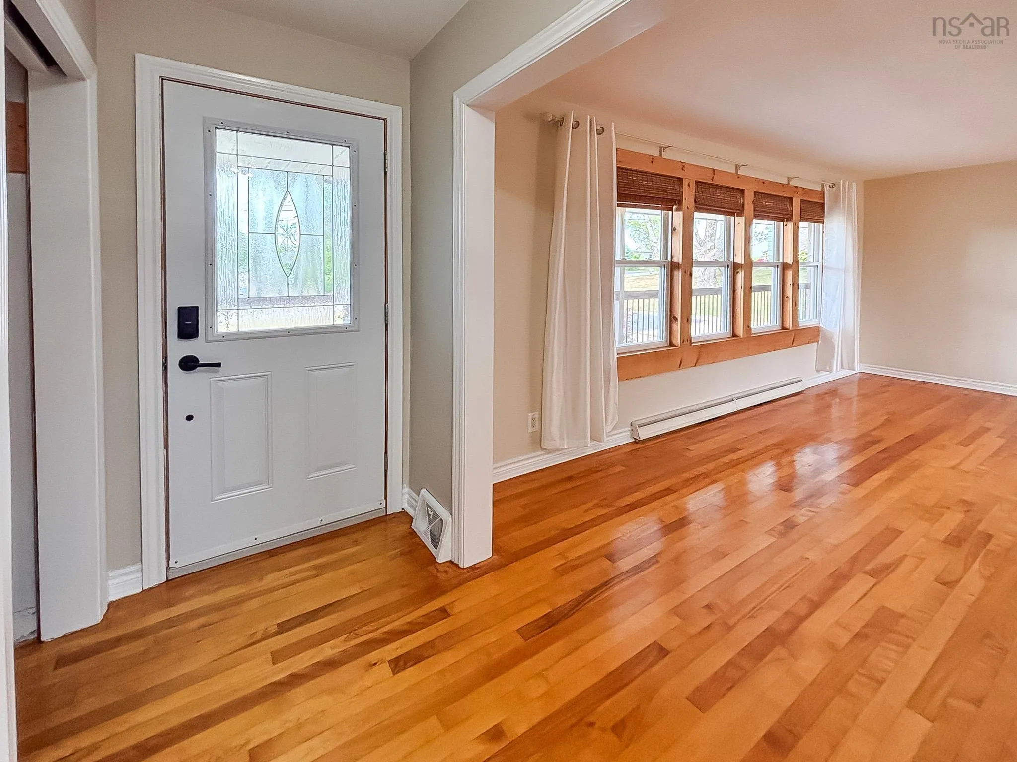 911 Blue Rocks Road, Garden Lots, NS B0J 2C0, 2 Bedrooms Bedrooms, ,1 BathroomBathrooms,Residential,For Sale,Blue Rocks,202521296