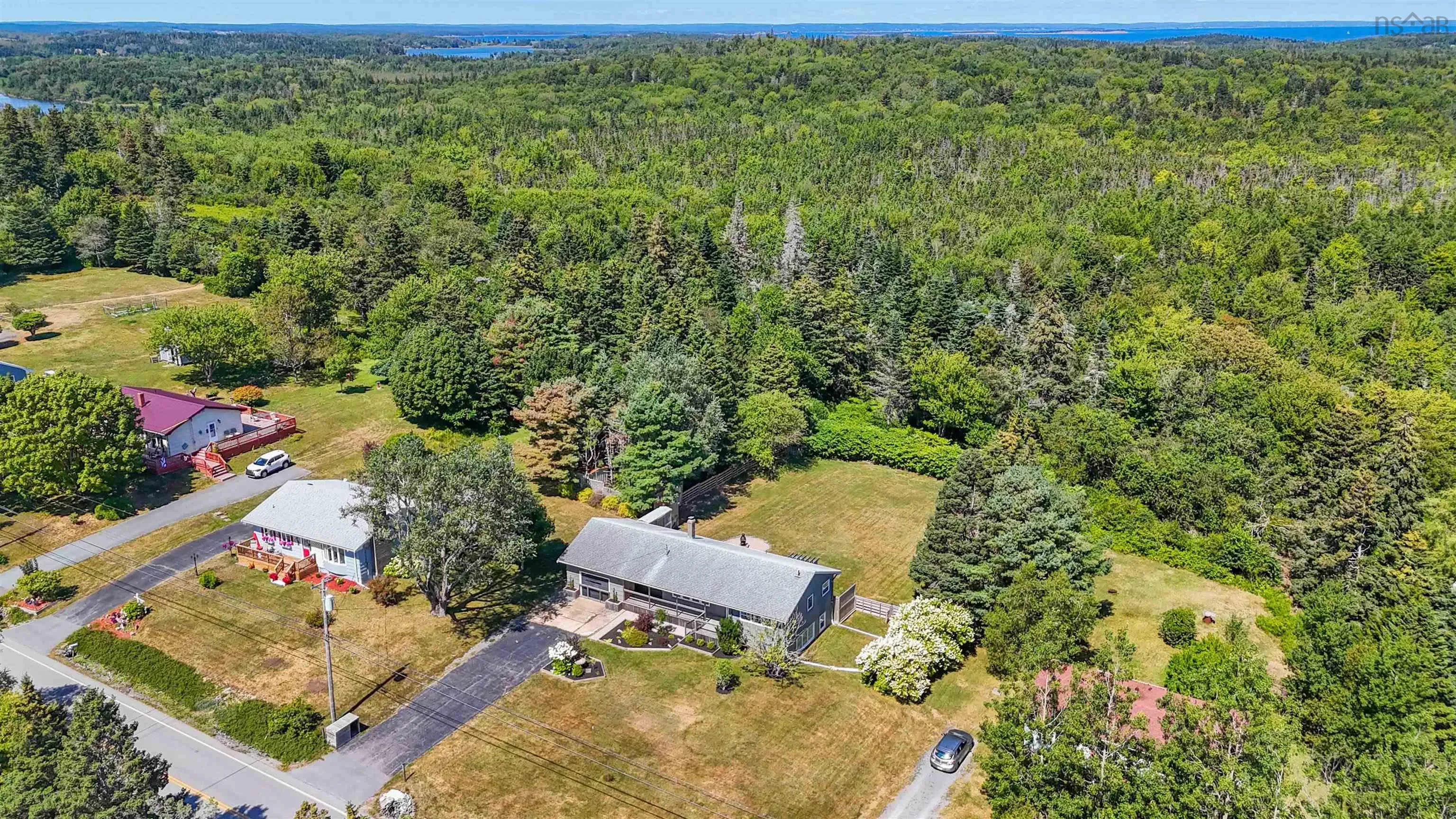 911 Blue Rocks Road, Garden Lots, NS B0J 2C0, 2 Bedrooms Bedrooms, ,1 BathroomBathrooms,Residential,For Sale,Blue Rocks,202521296