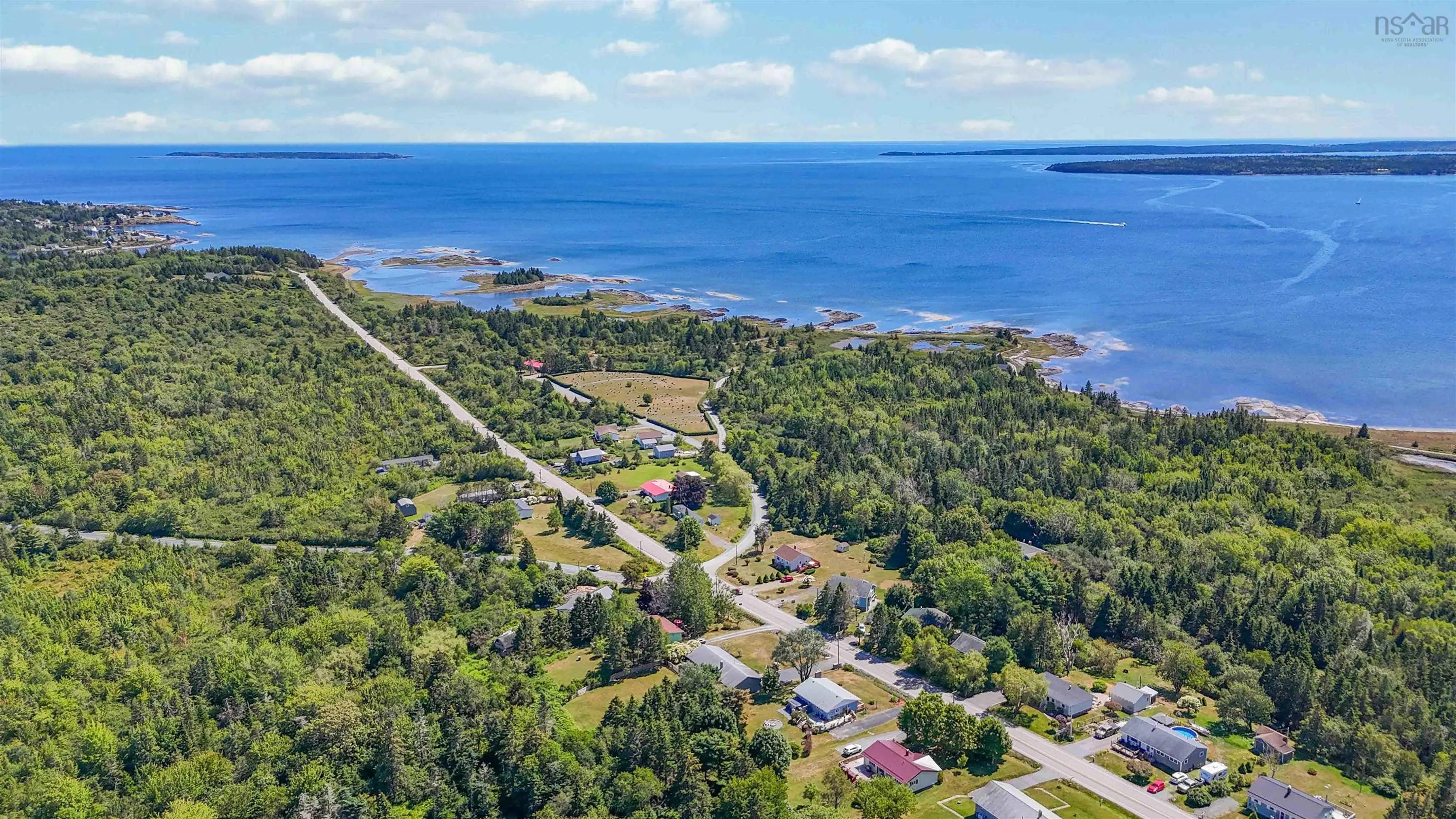 911 Blue Rocks Road, Garden Lots, NS B0J 2C0, 2 Bedrooms Bedrooms, ,1 BathroomBathrooms,Residential,For Sale,Blue Rocks,202521296