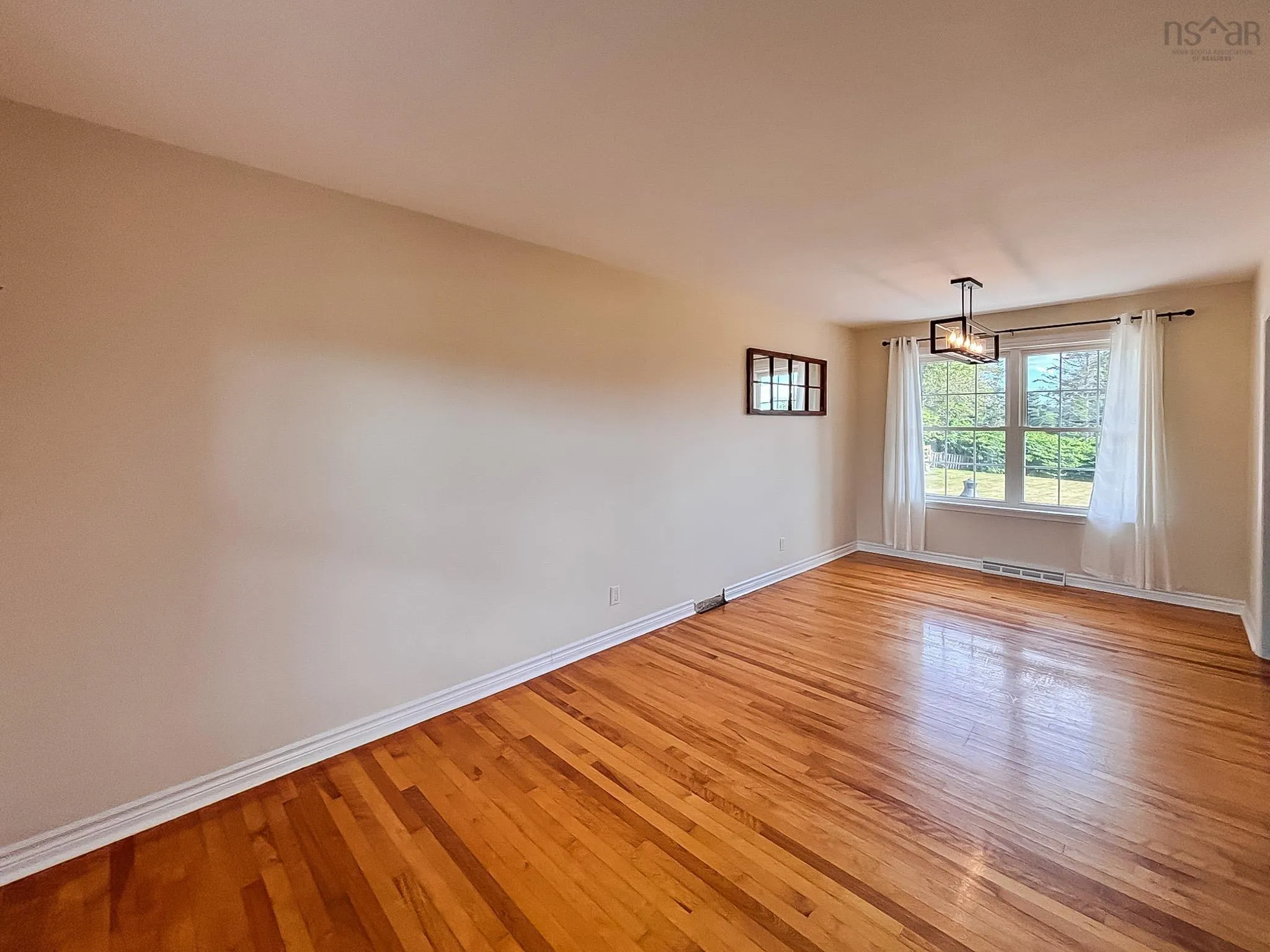 911 Blue Rocks Road, Garden Lots, NS B0J 2C0, 2 Bedrooms Bedrooms, ,1 BathroomBathrooms,Residential,For Sale,Blue Rocks,202521296