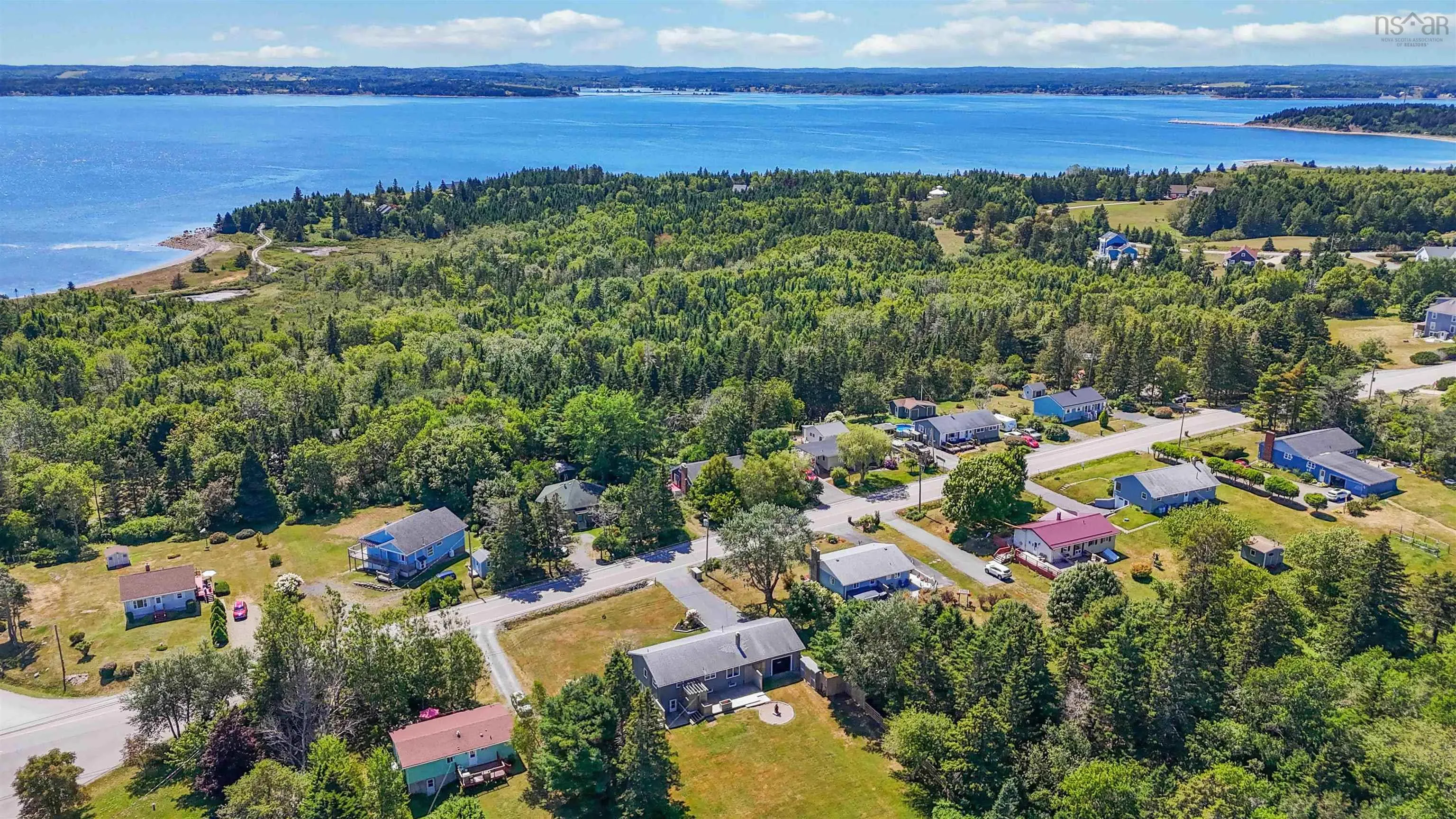 911 Blue Rocks Road, Garden Lots, NS B0J 2C0, 2 Bedrooms Bedrooms, ,1 BathroomBathrooms,Residential,For Sale,Blue Rocks,202521296