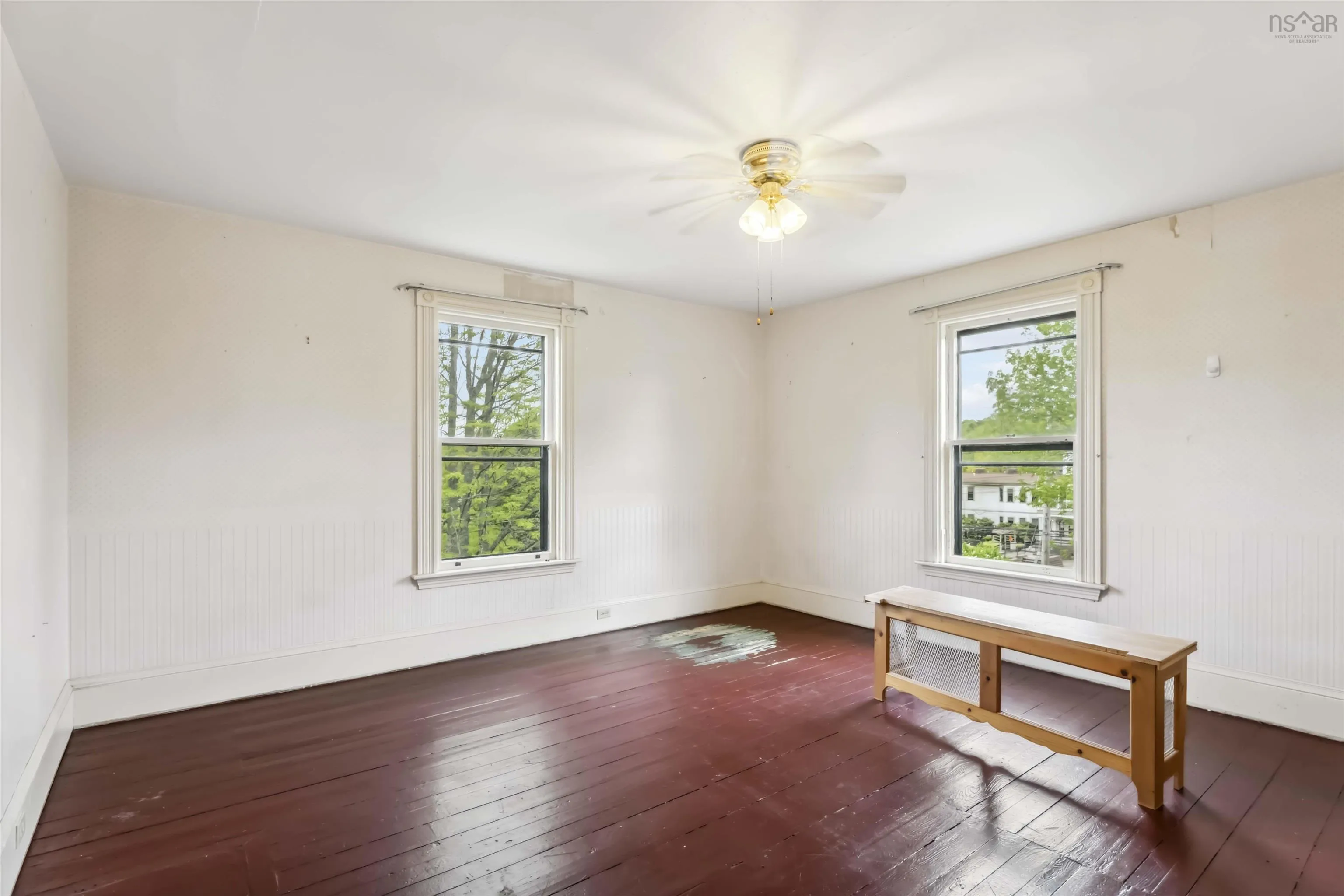606 Main Street, Wolfville, NS B4P 1E8, 12 Bedrooms Bedrooms, ,Residential Income,For Sale,Main,202513400