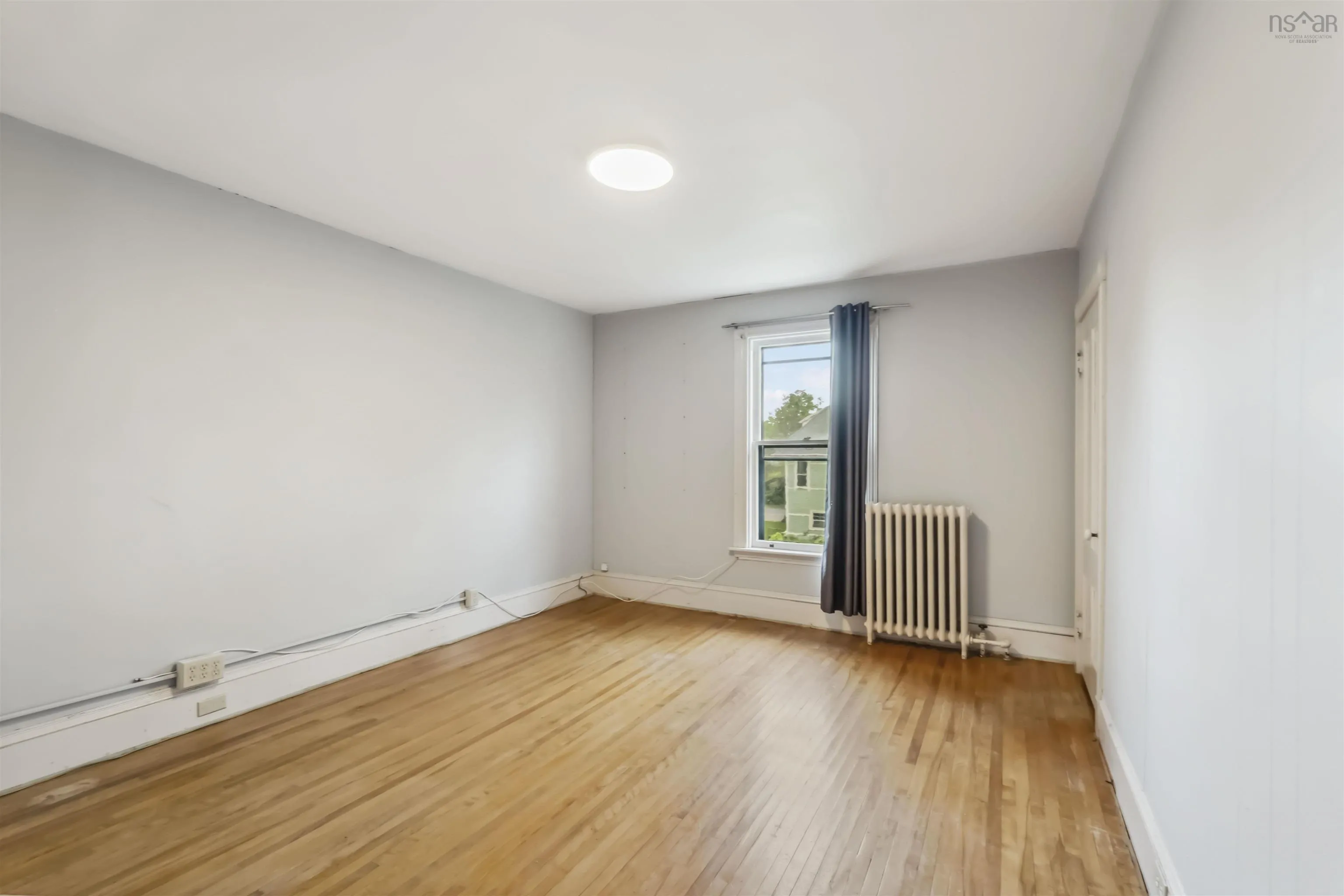 606 Main Street, Wolfville, NS B4P 1E8, 12 Bedrooms Bedrooms, ,Residential Income,For Sale,Main,202513400
