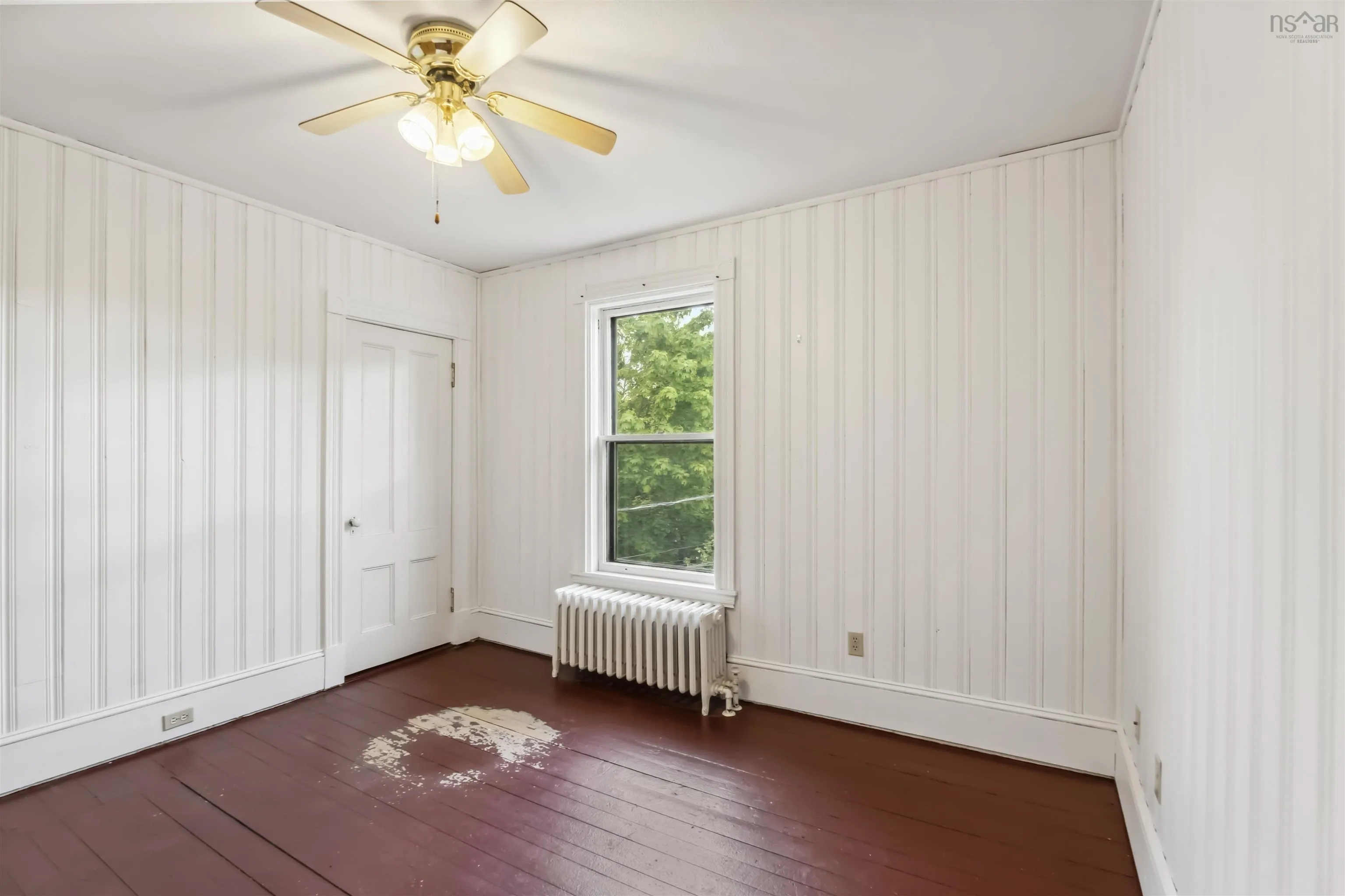 606 Main Street, Wolfville, NS B4P 1E8, 12 Bedrooms Bedrooms, ,Residential Income,For Sale,Main,202513400