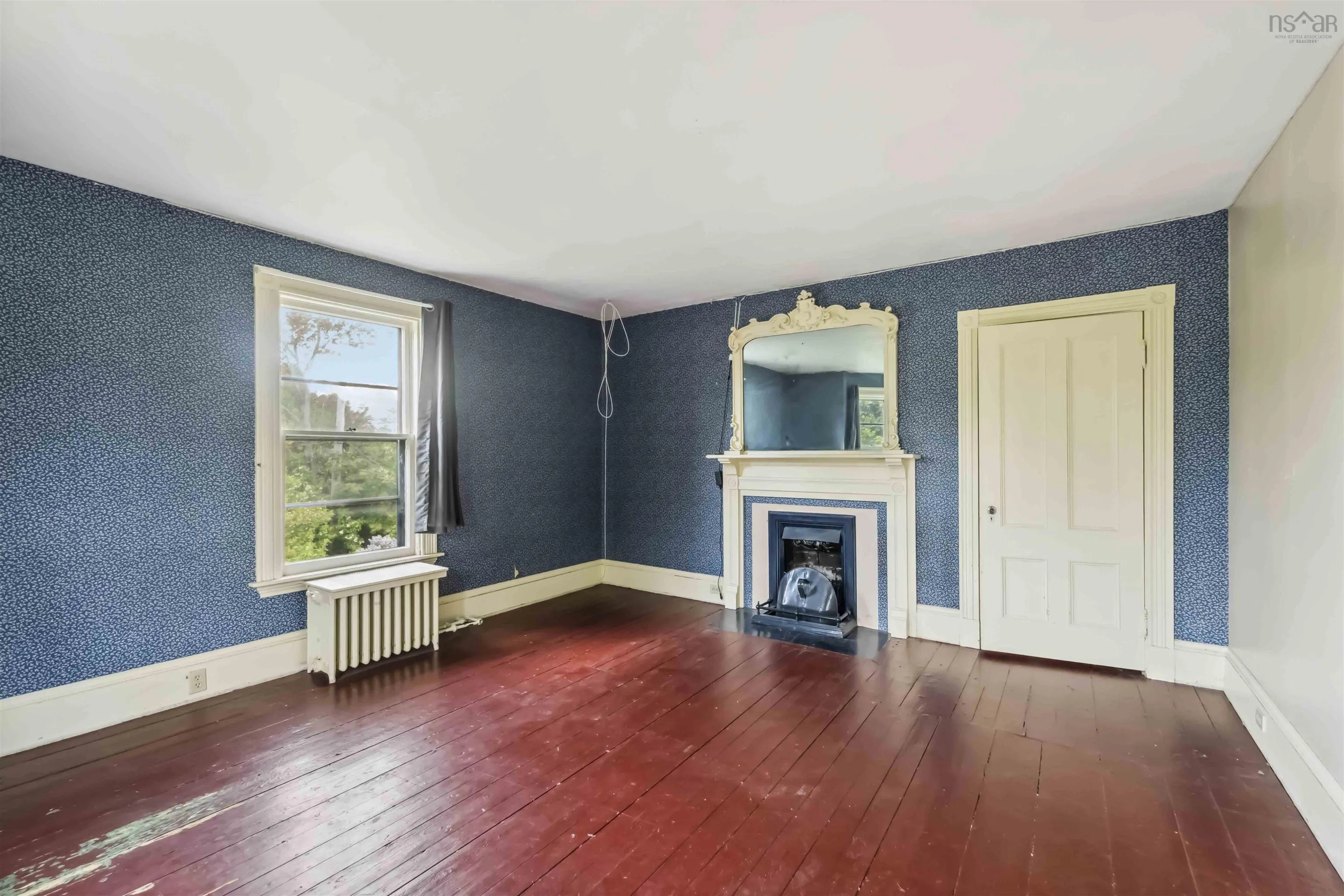 606 Main Street, Wolfville, NS B4P 1E8, 12 Bedrooms Bedrooms, ,Residential Income,For Sale,Main,202513400