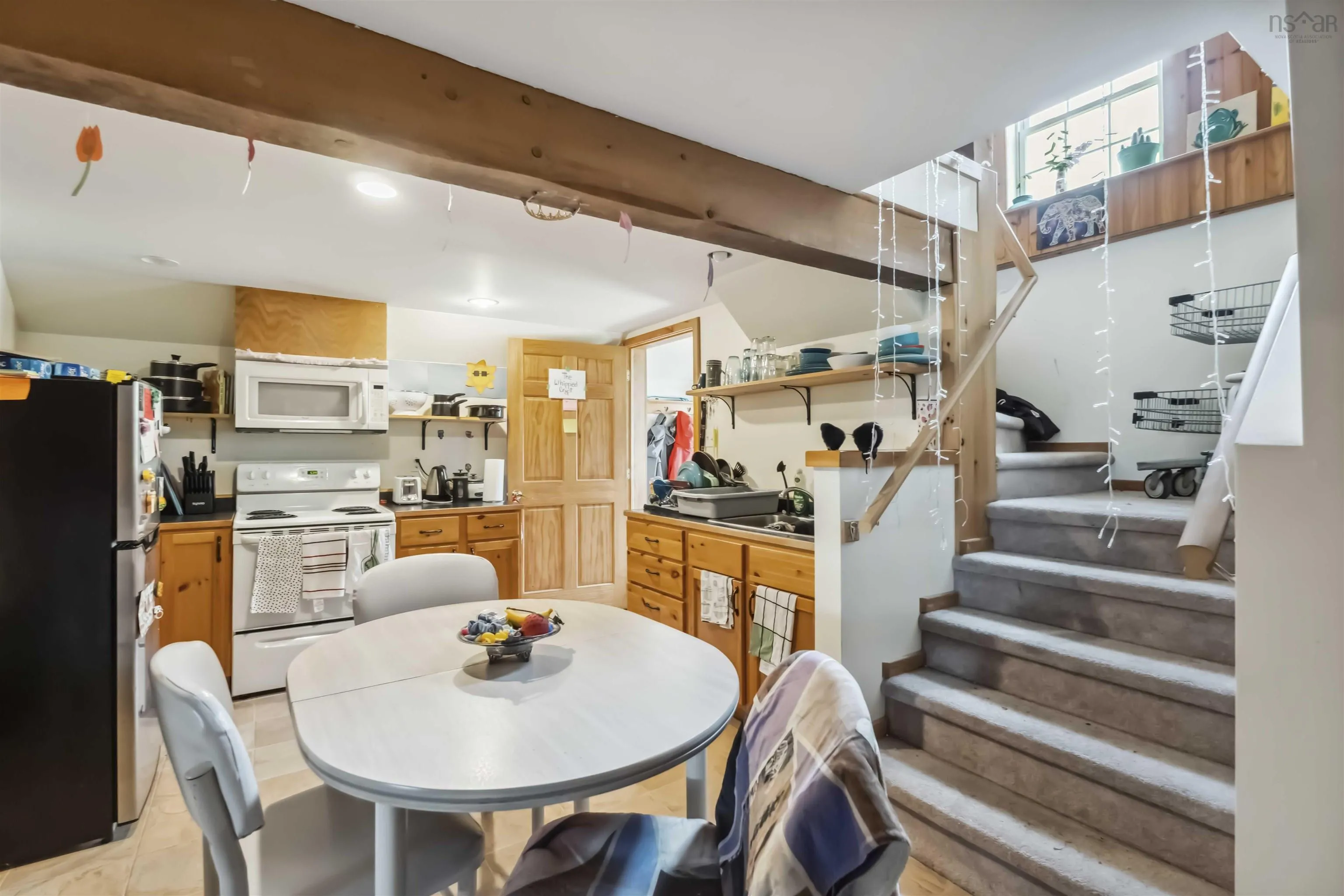 606 Main Street, Wolfville, NS B4P 1E8, 12 Bedrooms Bedrooms, ,Residential Income,For Sale,Main,202513400
