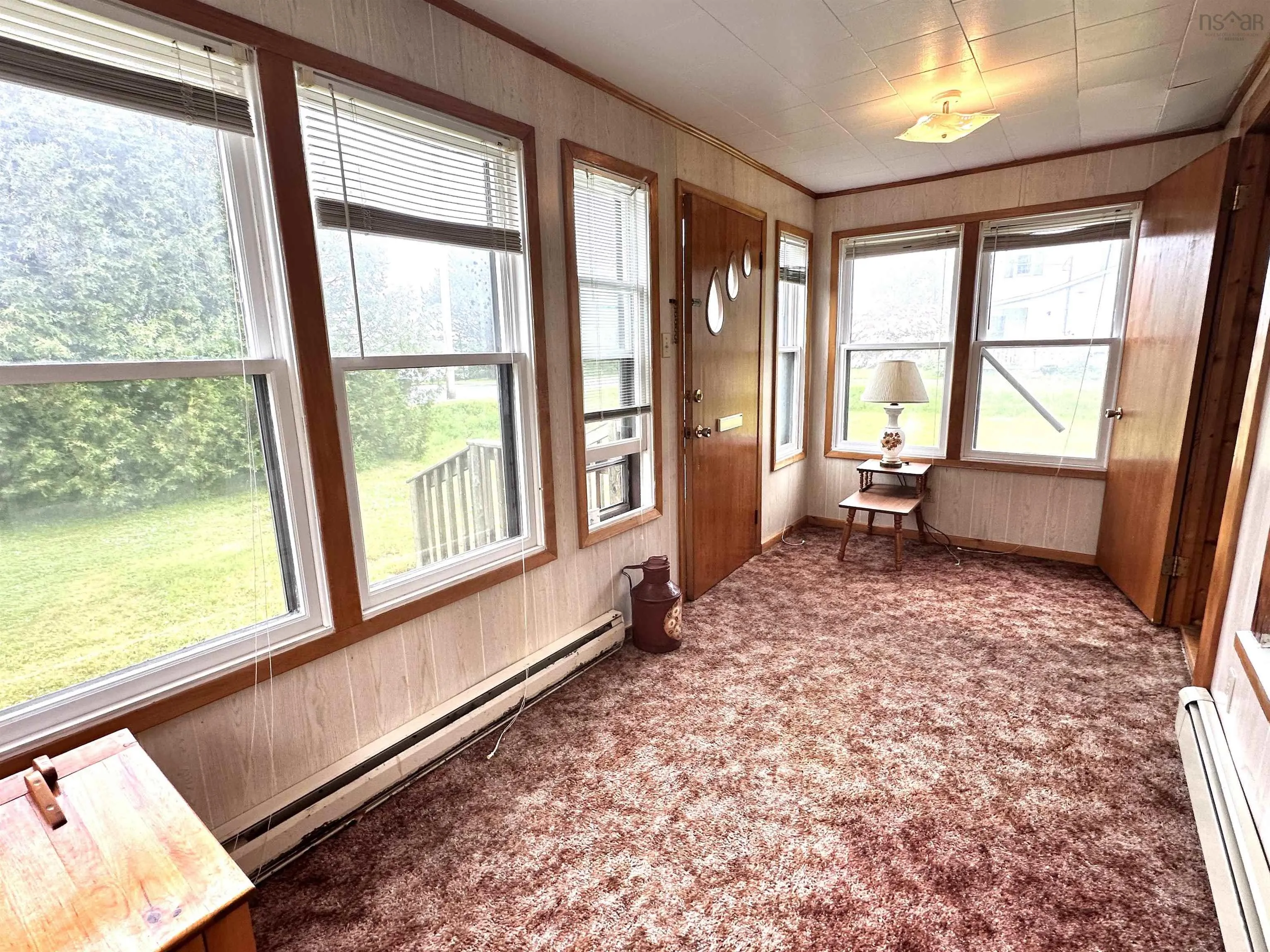 567 Main Street, Liverpool, NS B0T 1K0, 3 Bedrooms Bedrooms, ,1 BathroomBathrooms,Residential,For Sale,Main,202517510