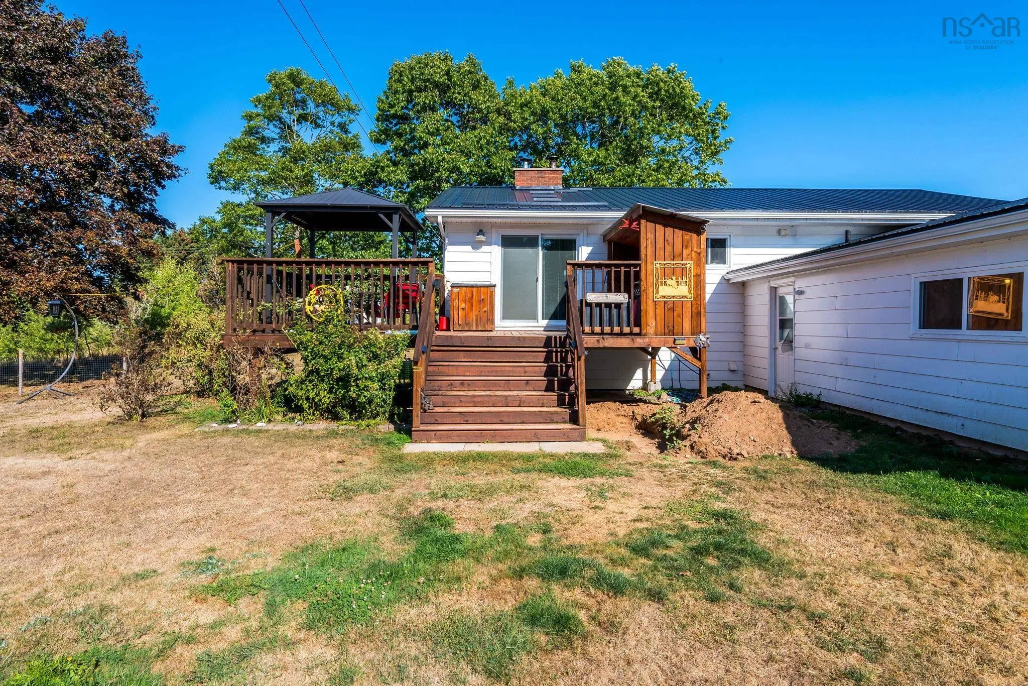 387 Lawrence Road, Rockland, NS B0P 1E0, 3 Bedrooms Bedrooms, ,1 BathroomBathrooms,Residential,For Sale,Lawrence,202523359