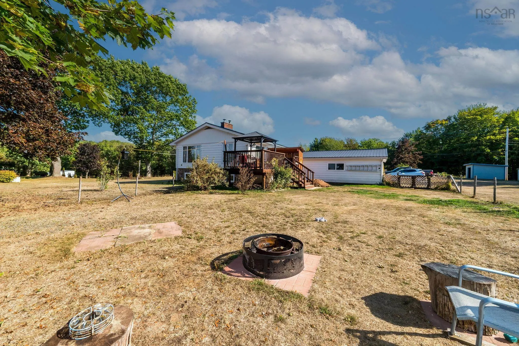 387 Lawrence Road, Rockland, NS B0P 1E0, 3 Bedrooms Bedrooms, ,1 BathroomBathrooms,Residential,For Sale,Lawrence,202523359